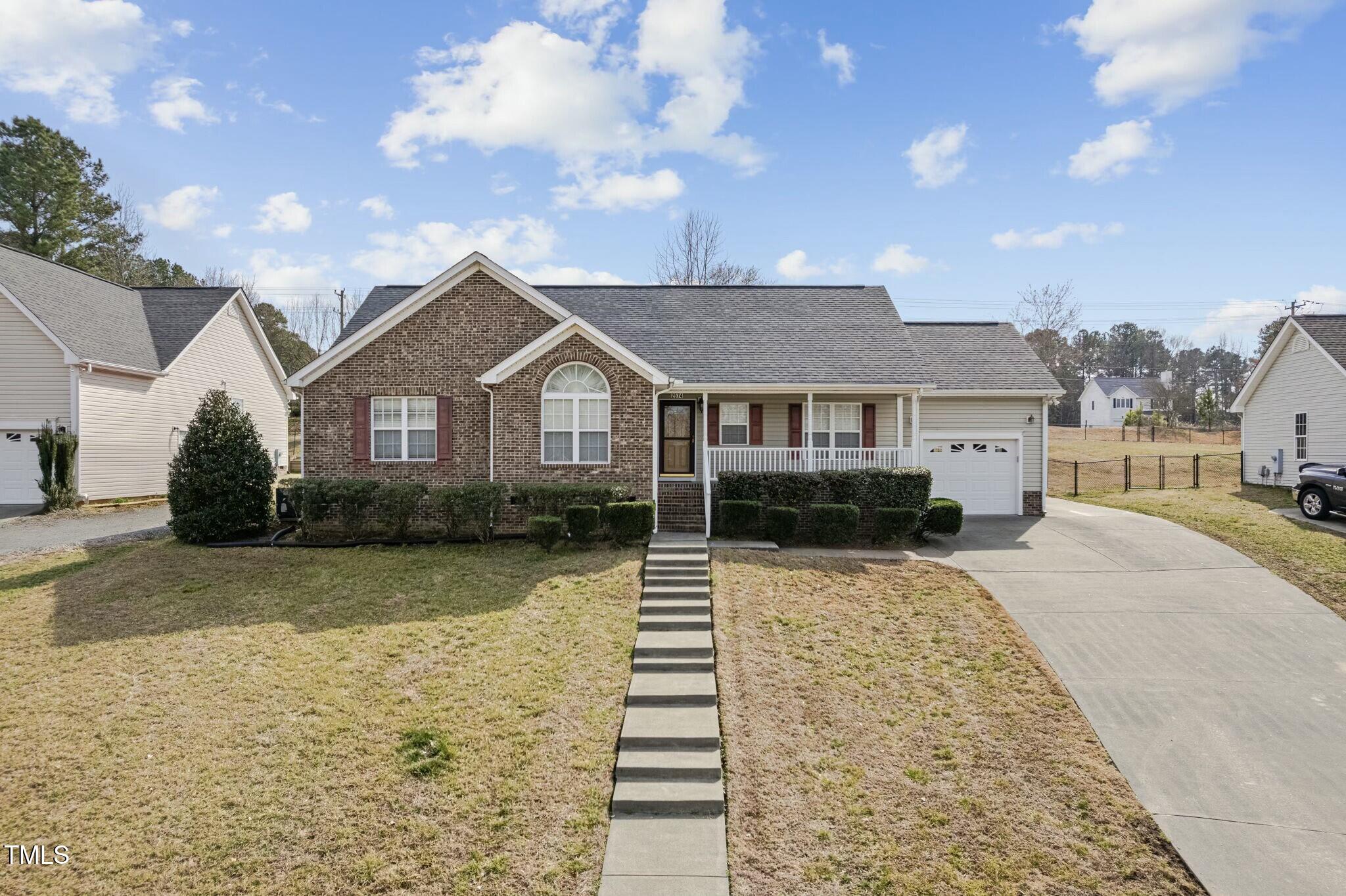 2574 Primrose Lane