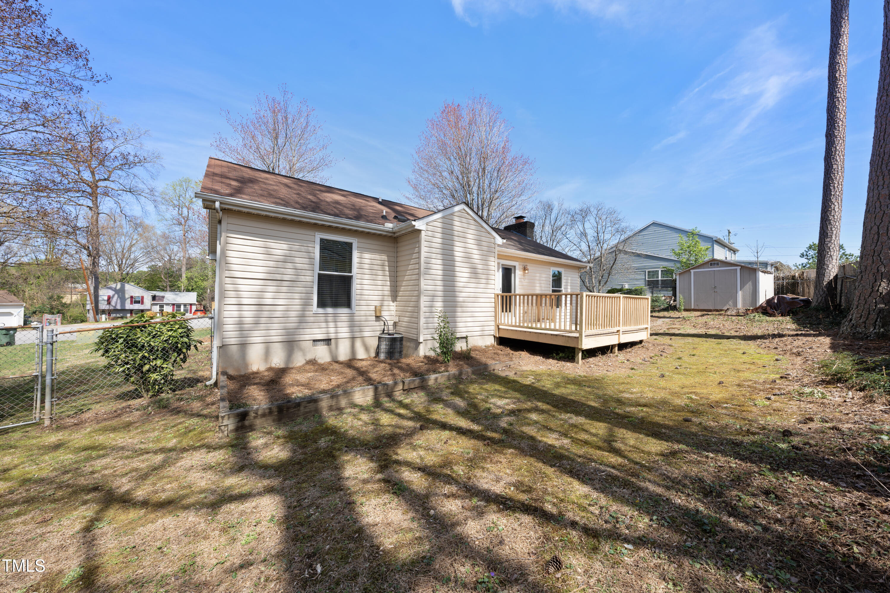 103 Willoughby Lane