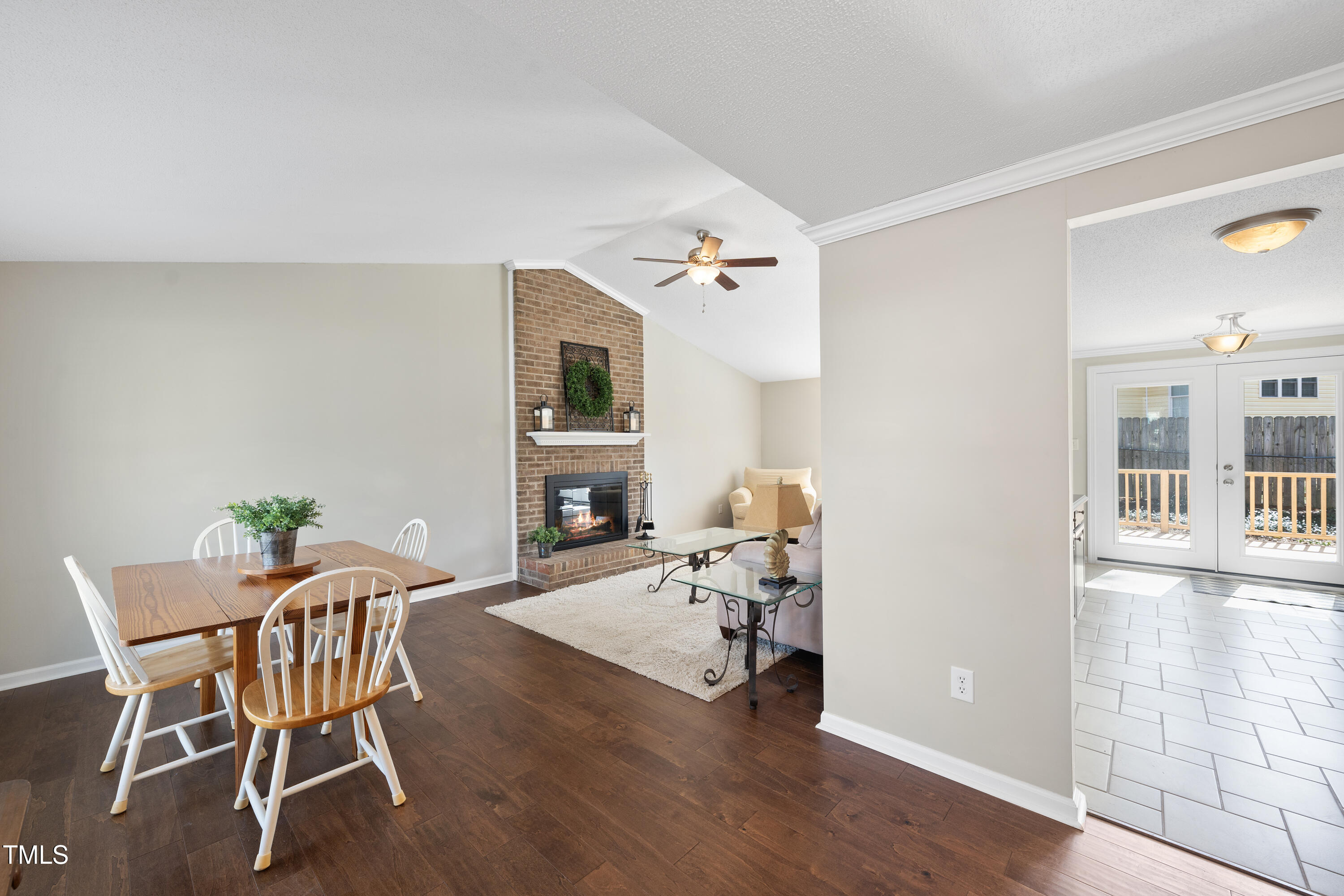 103 Willoughby Lane