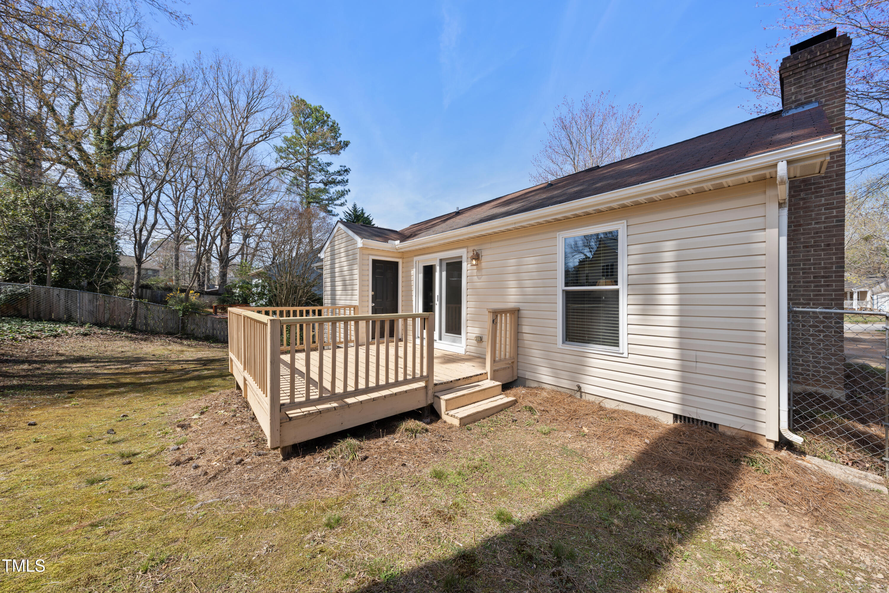103 Willoughby Lane