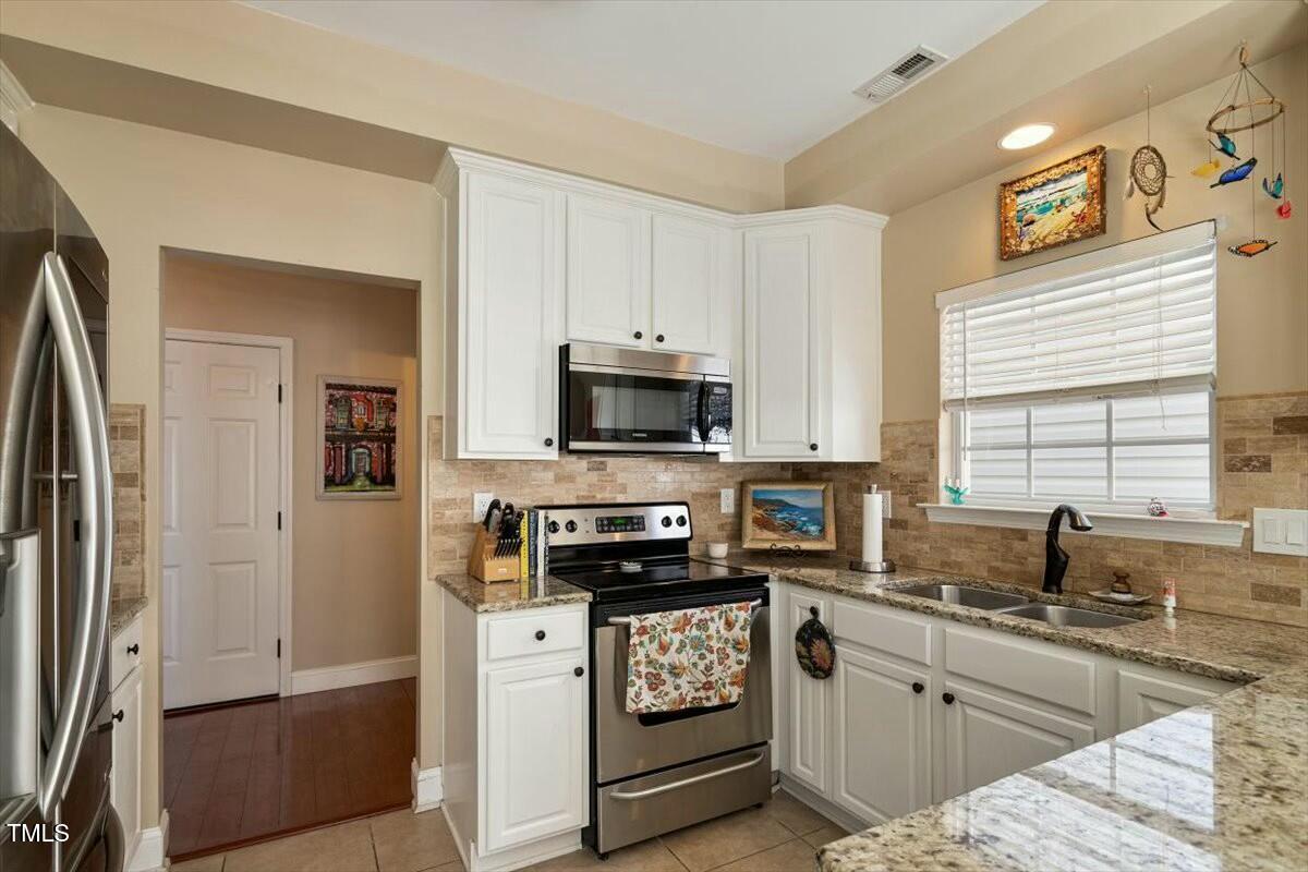 1104 Garnet Ridge Way