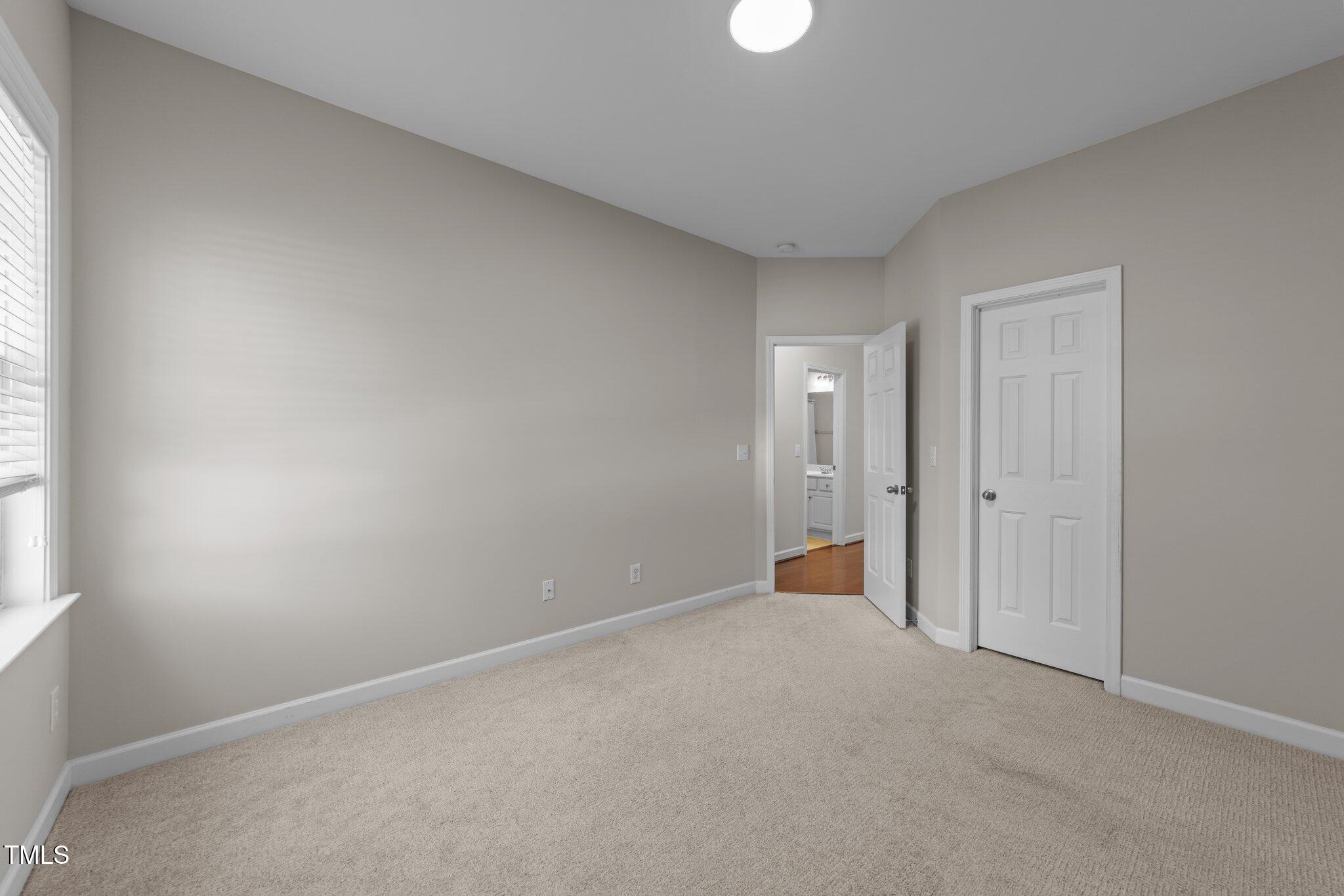 2523 Spring Oaks Way