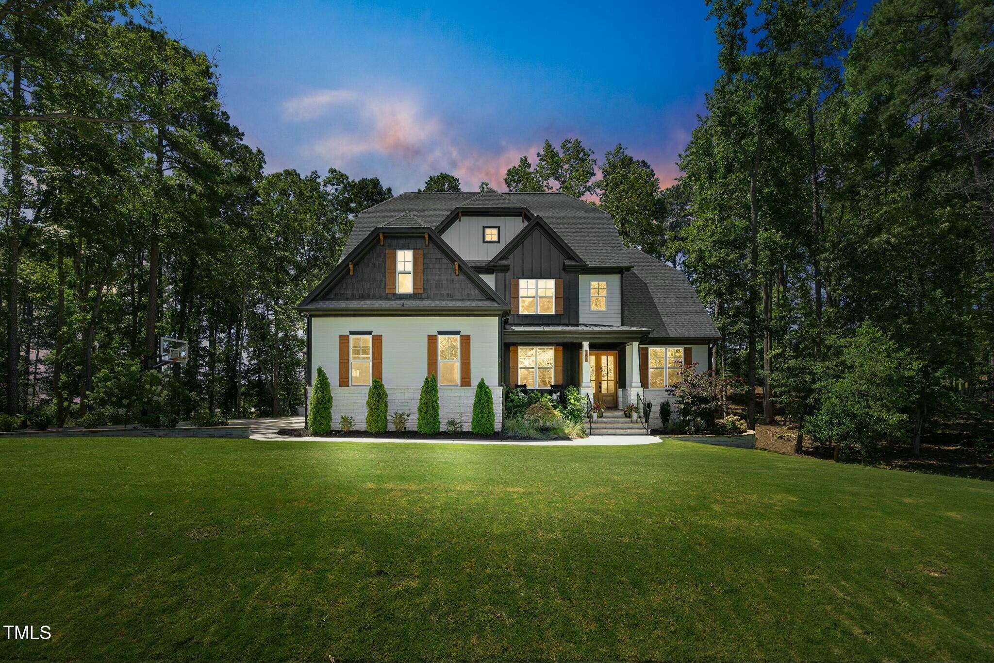 188 E Antebellum Drive