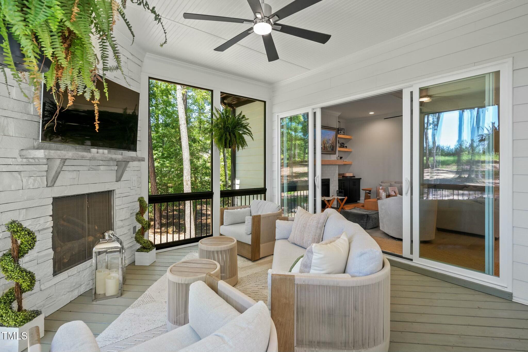 188 E Antebellum Drive
