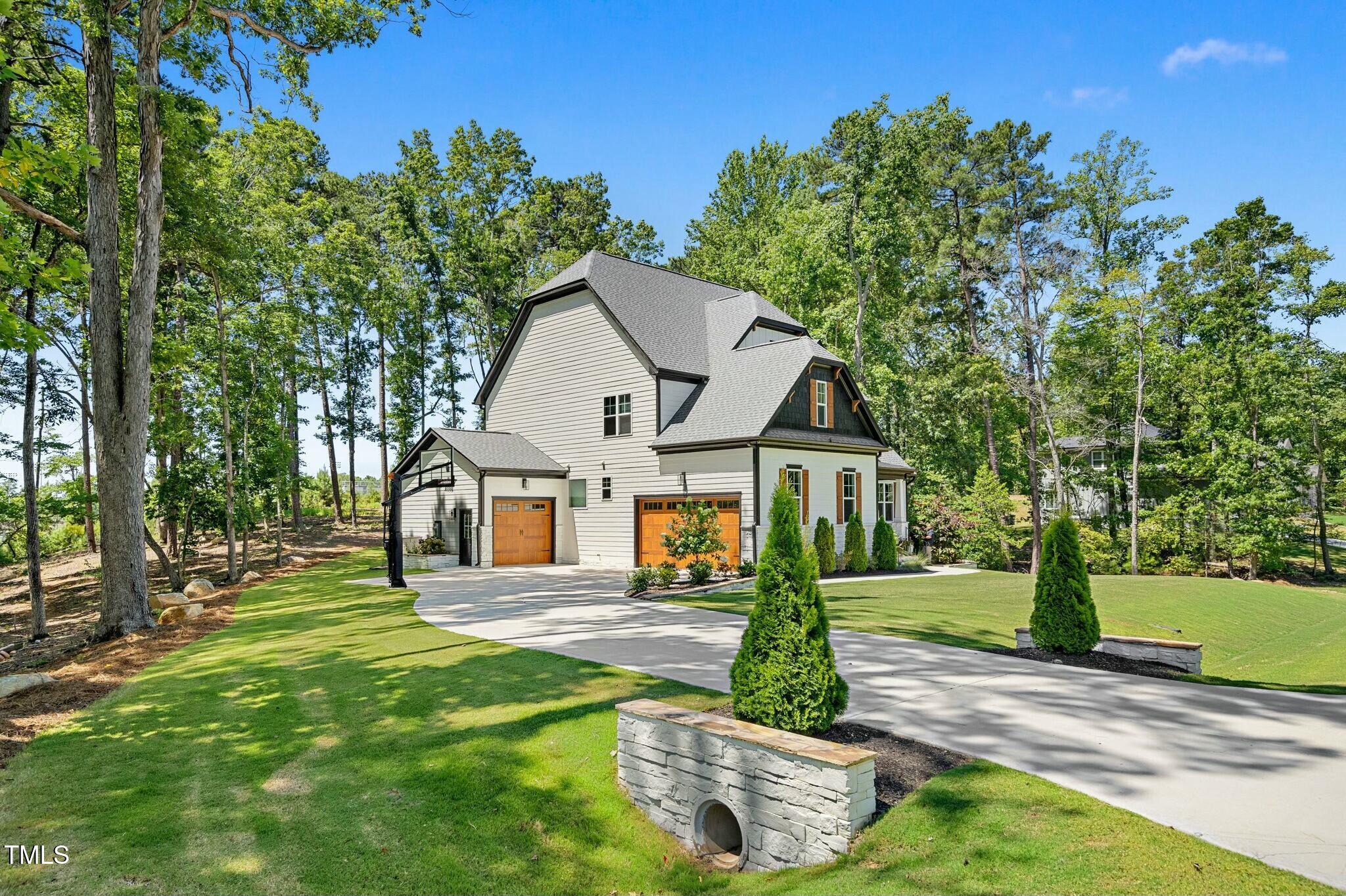 188 E Antebellum Drive