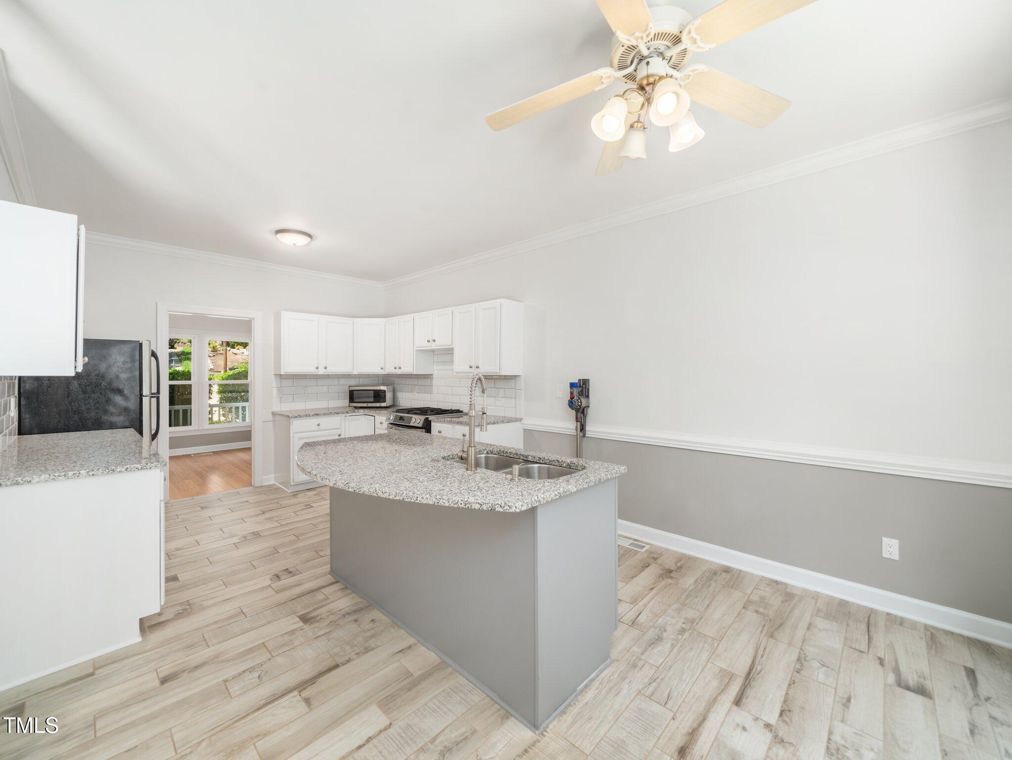 8312 Bellingham Circle
