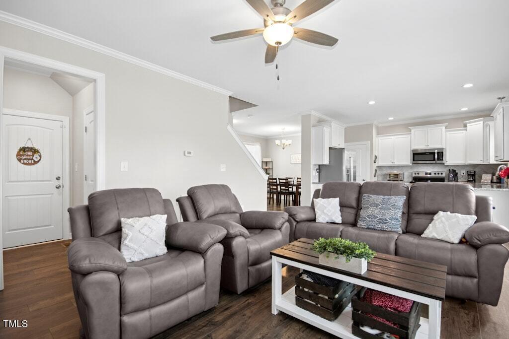 102 Williamson Place Drive