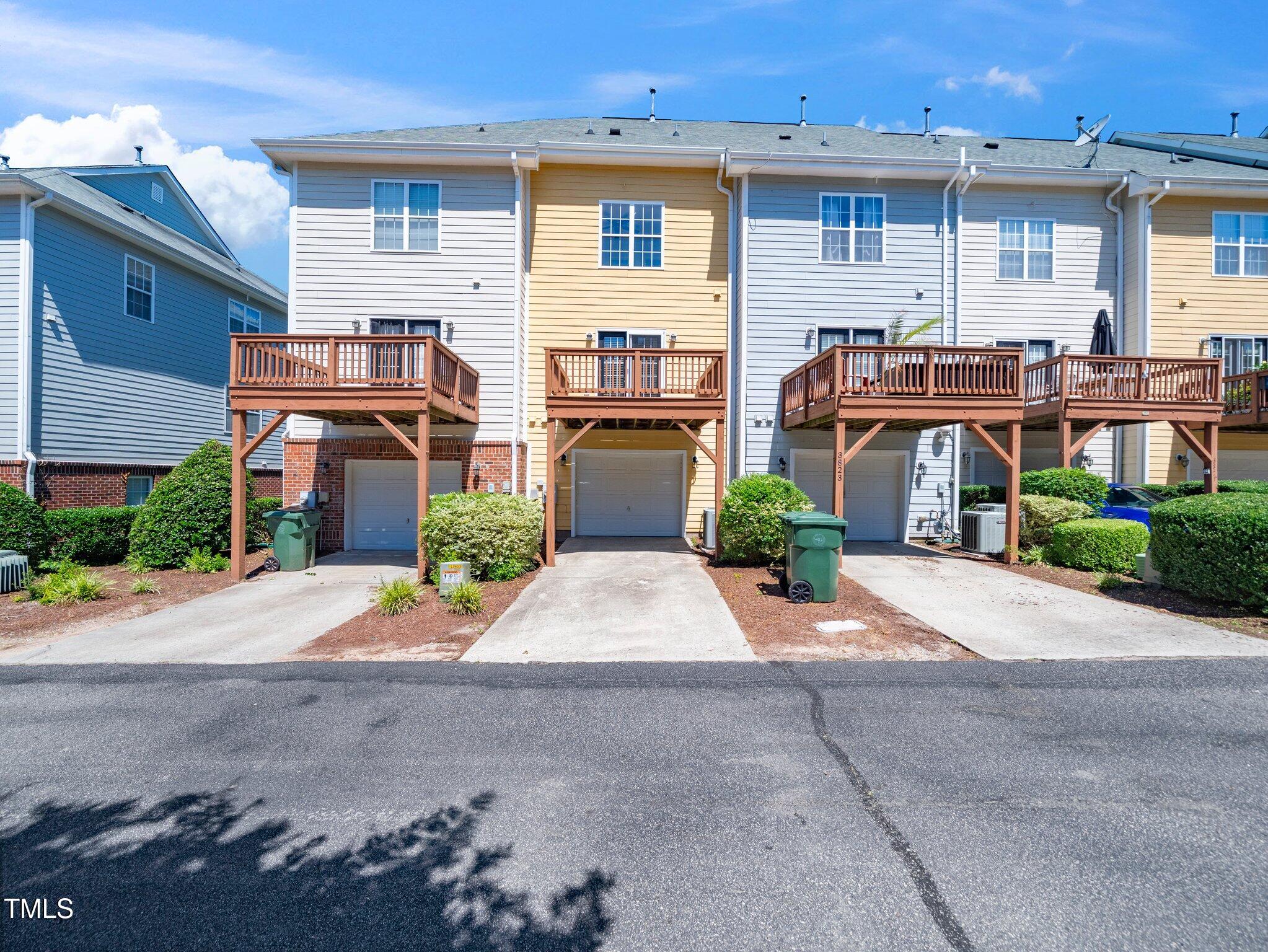 3825 Cary Glen Boulevard