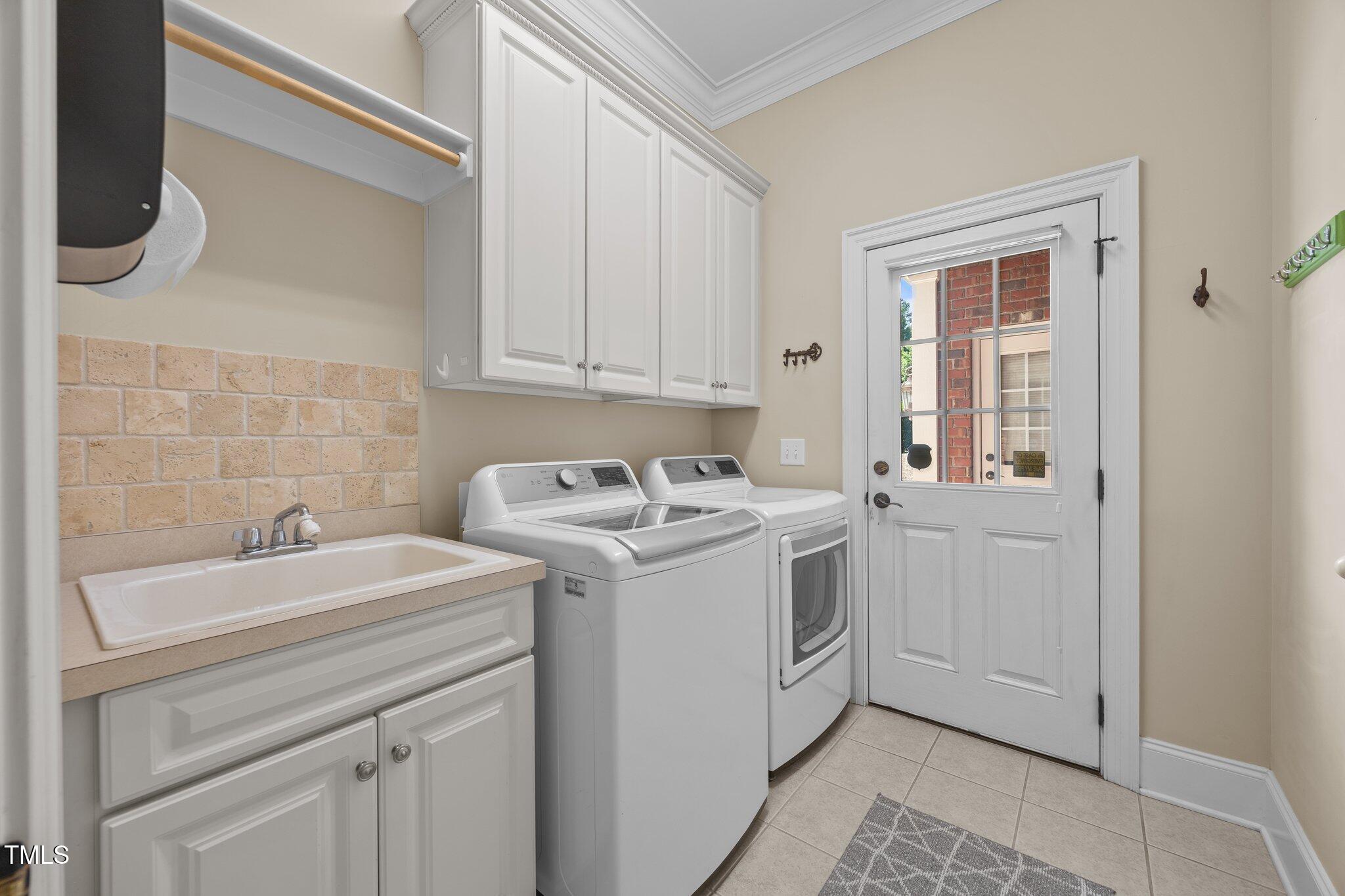 1028 Harpers Ridge Court