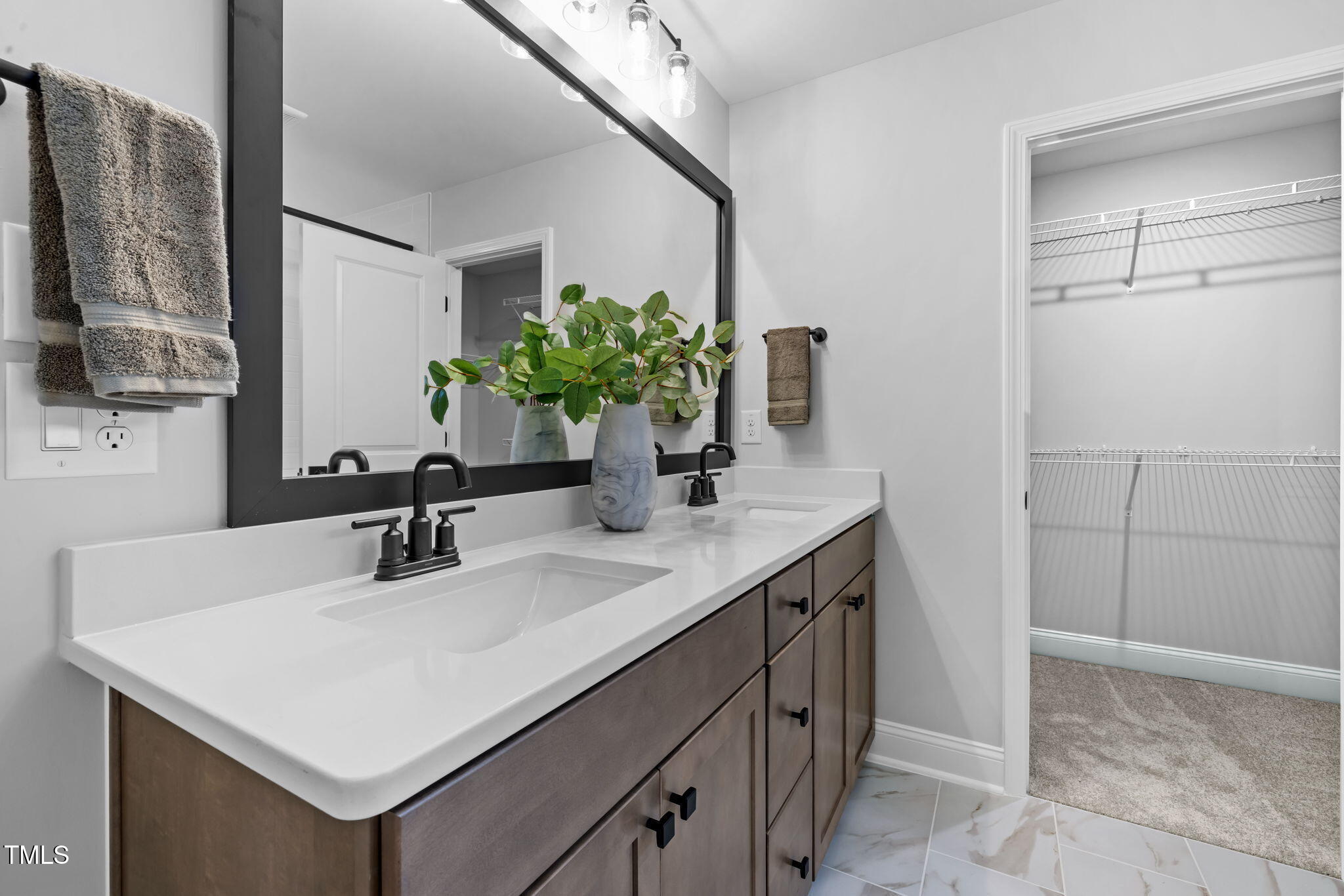 146 E Star Foal Lane