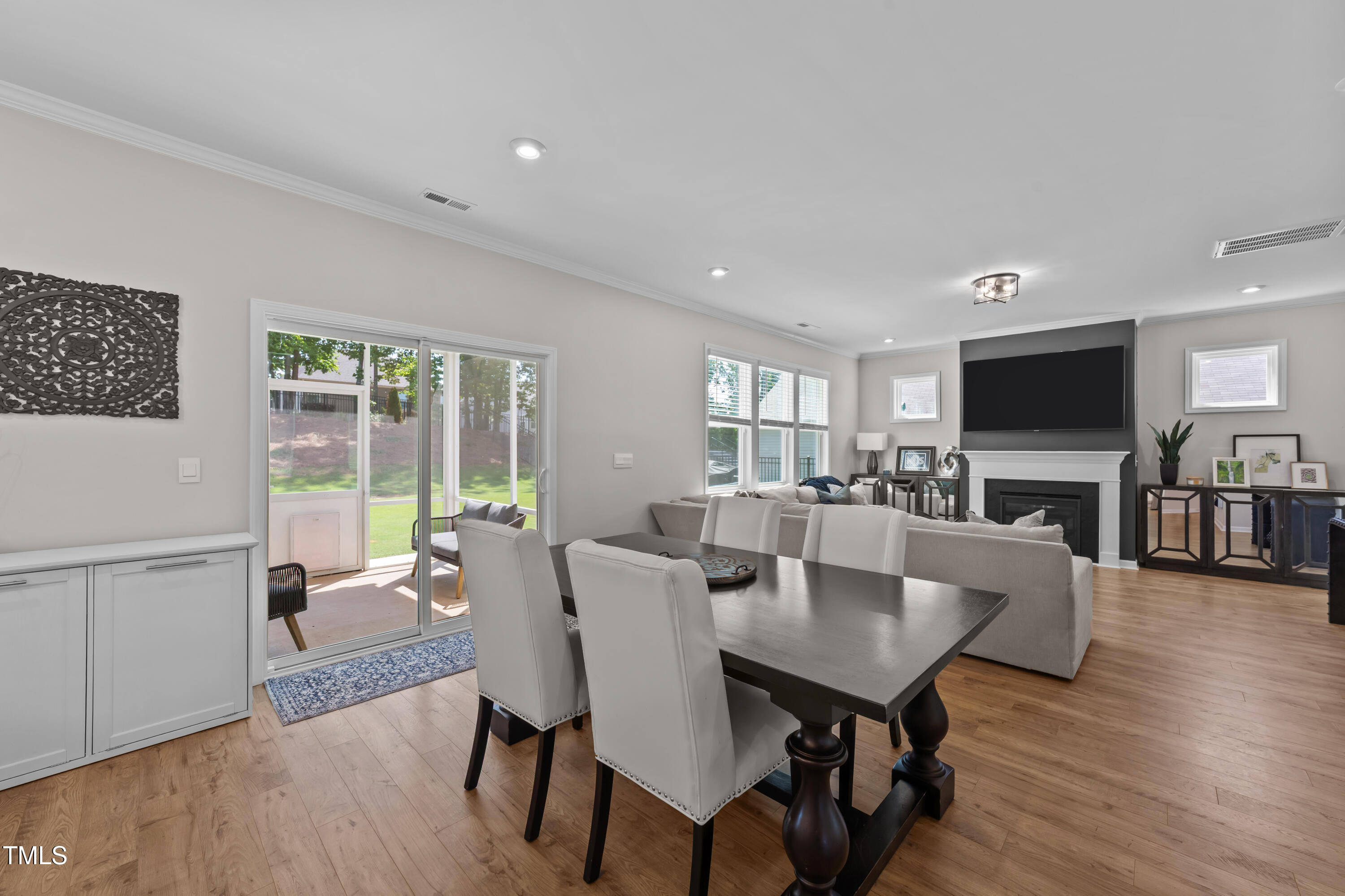 219 Albereto Dr Drive