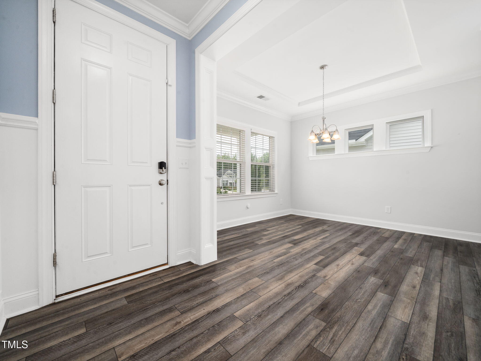 3213 Douglas Fir Road