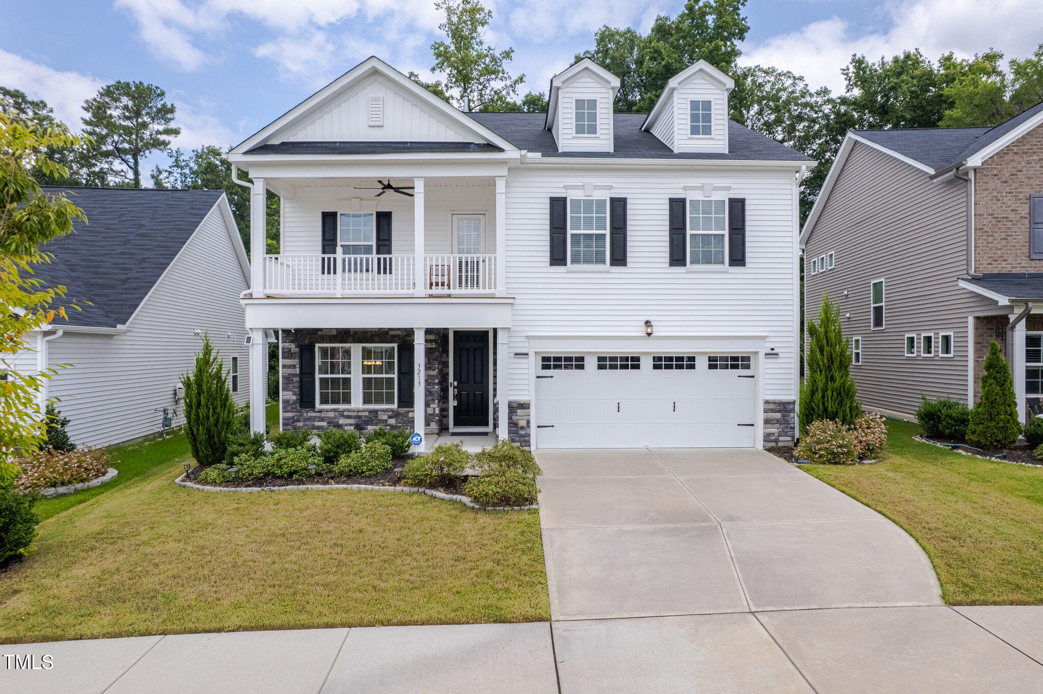 3213 Douglas Fir Road