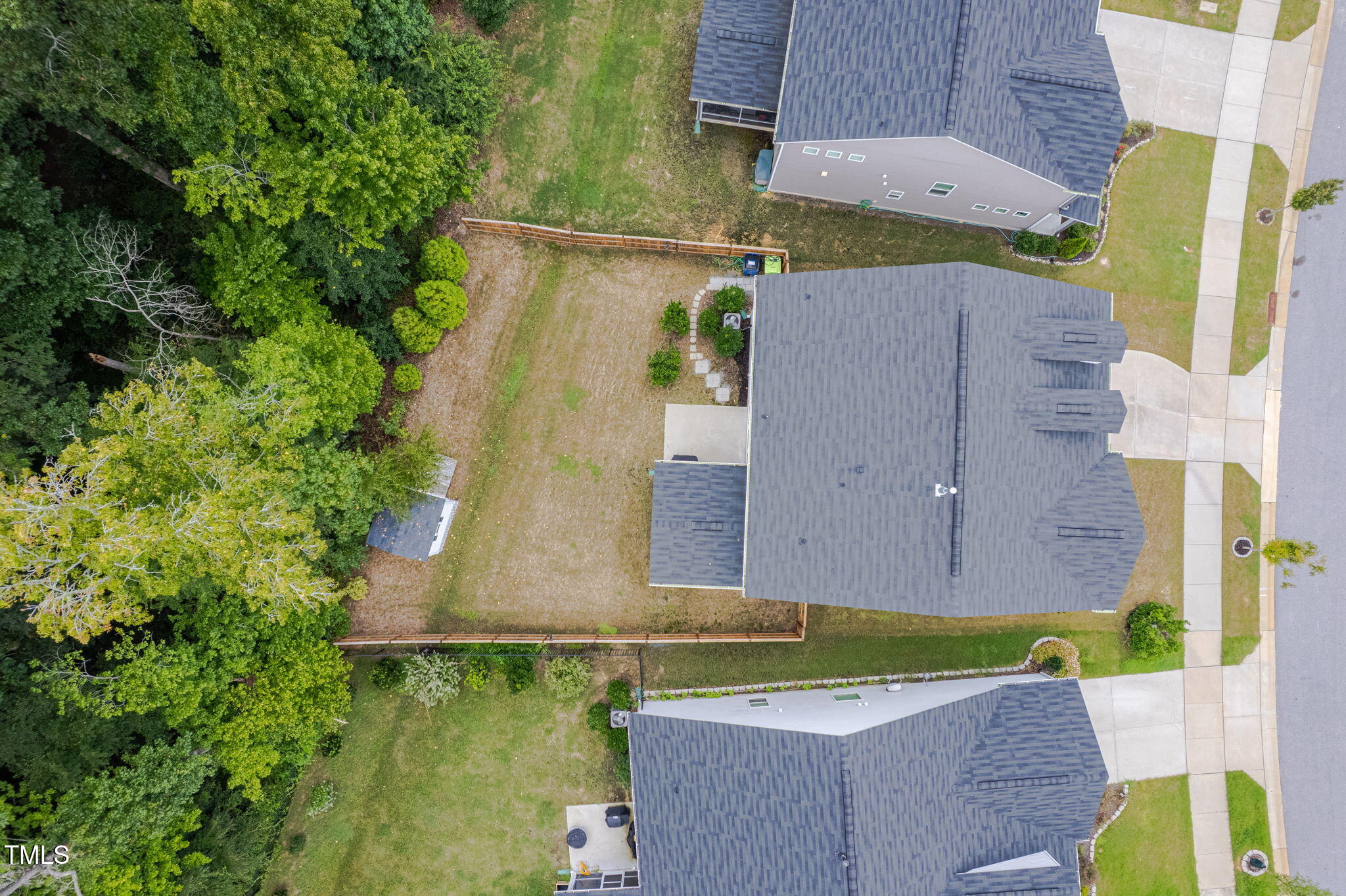 3213 Douglas Fir Road