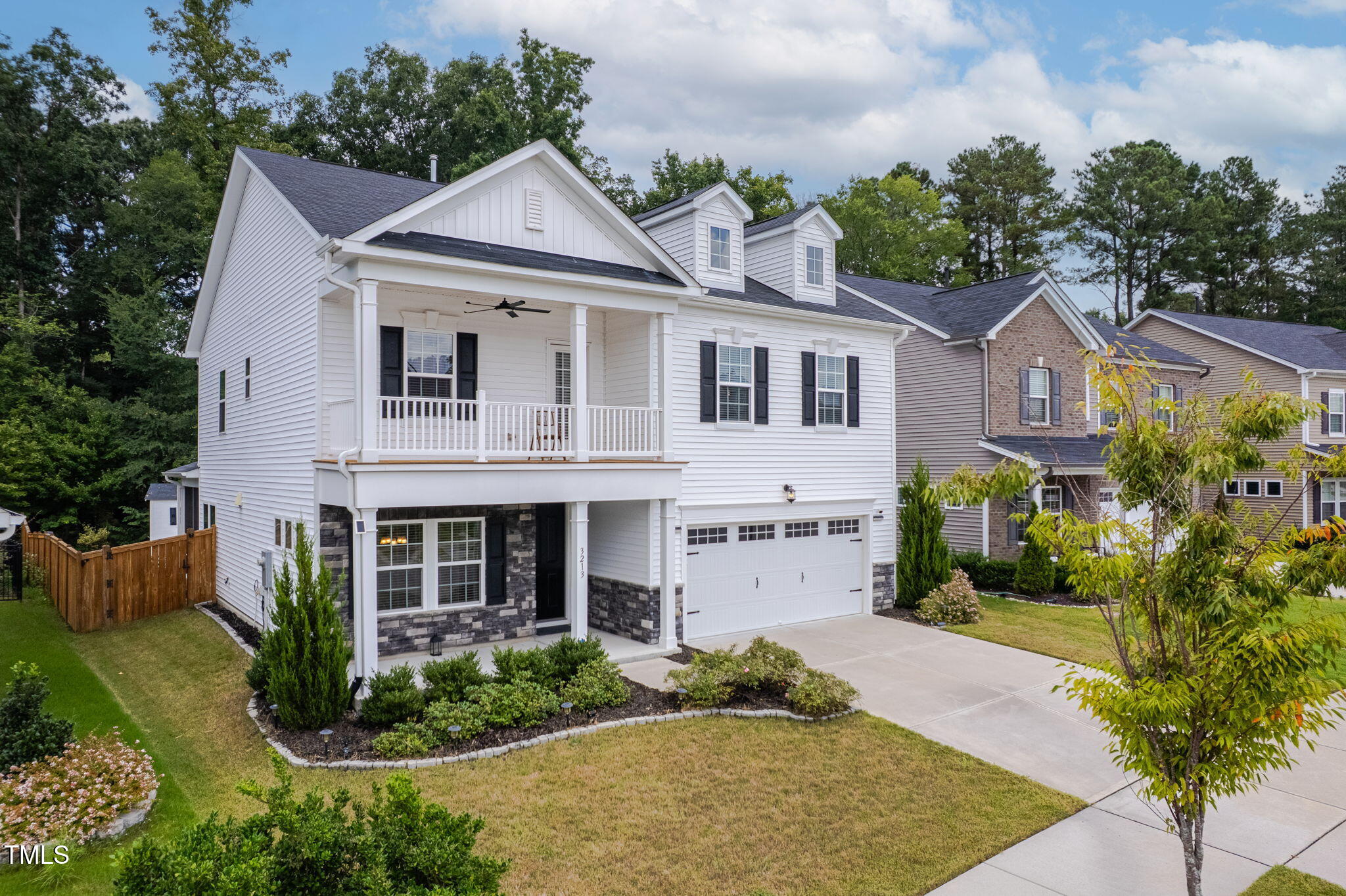 3213 Douglas Fir Road