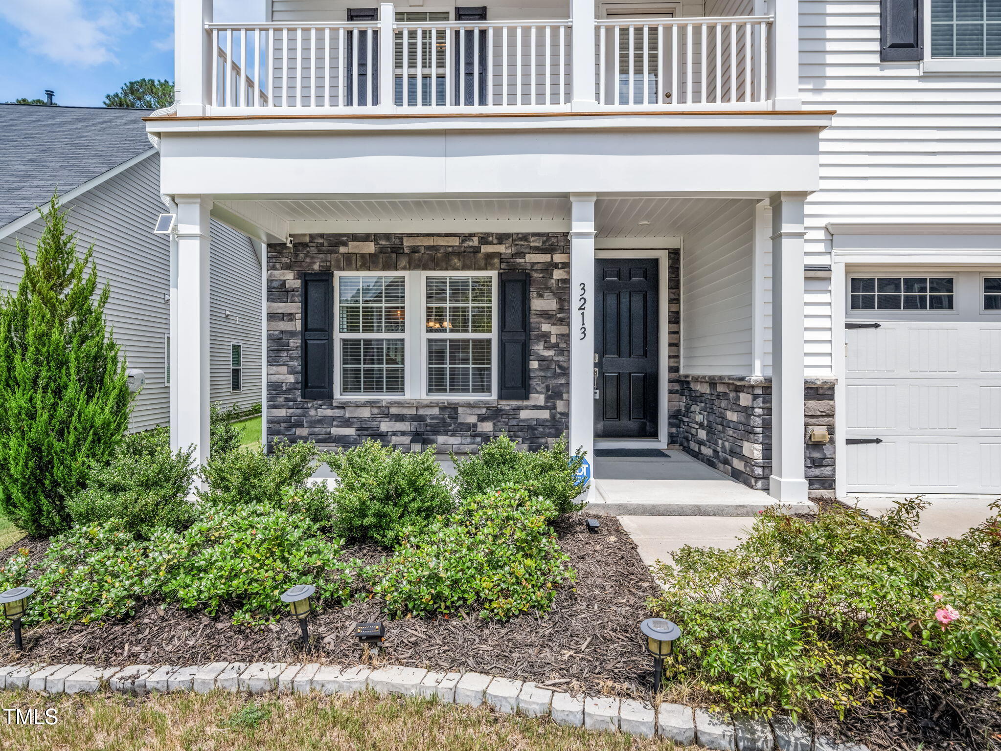 3213 Douglas Fir Road