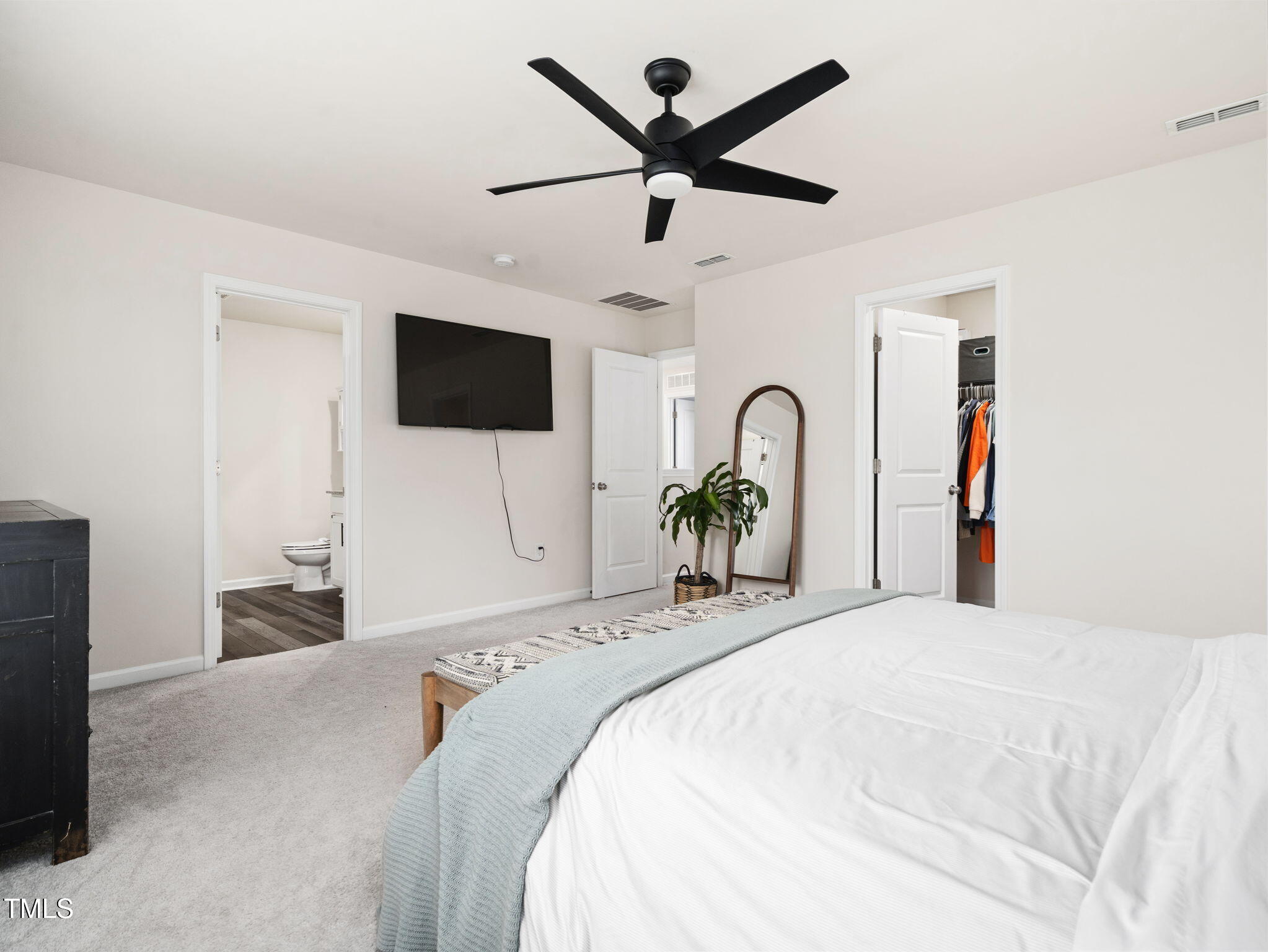 3529 Pinnacle Peak Drive