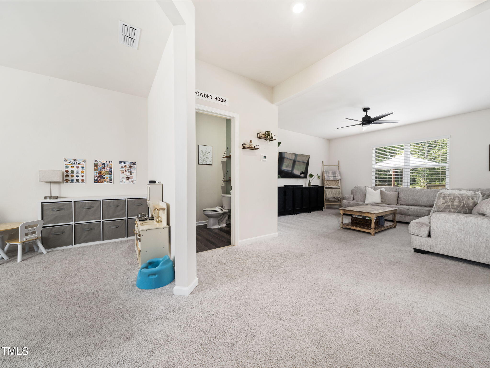 3529 Pinnacle Peak Drive