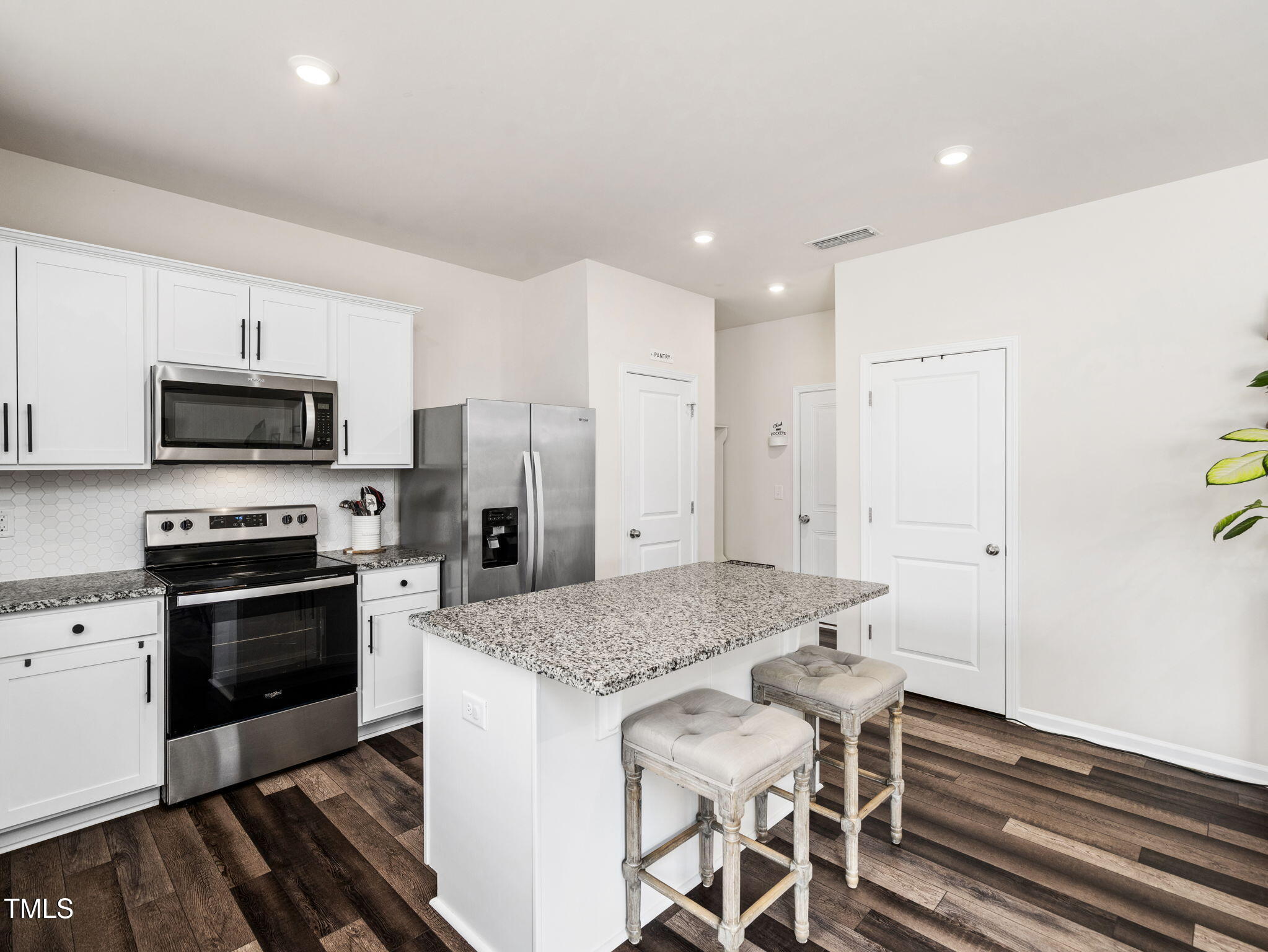 3529 Pinnacle Peak Drive