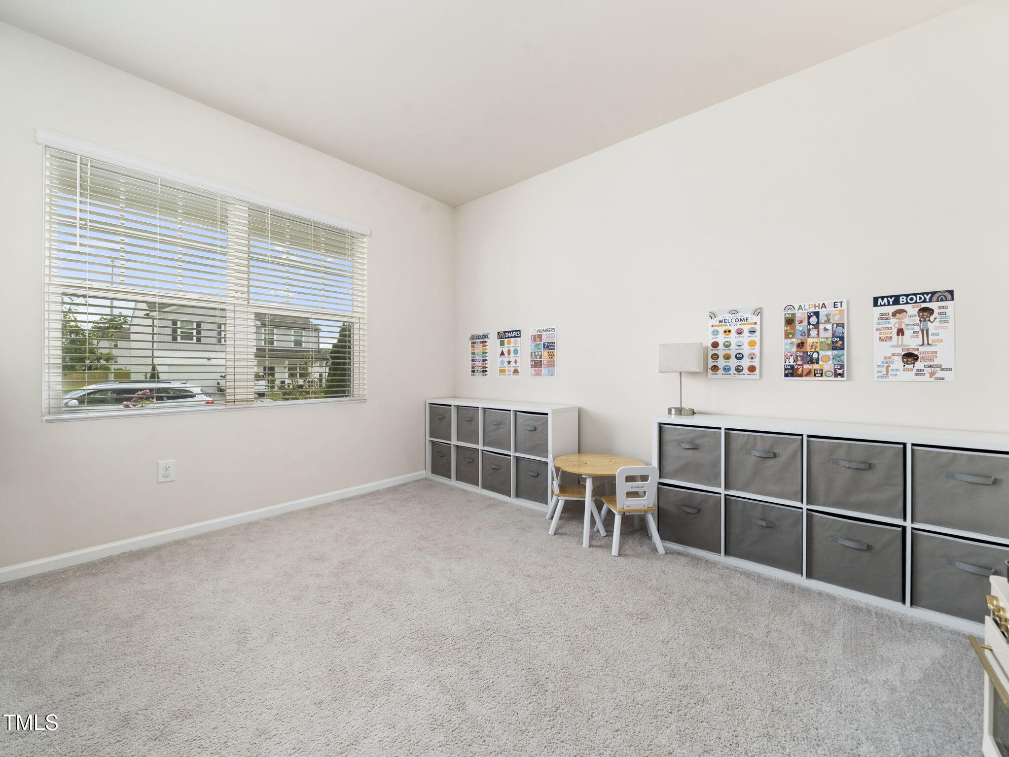 3529 Pinnacle Peak Drive