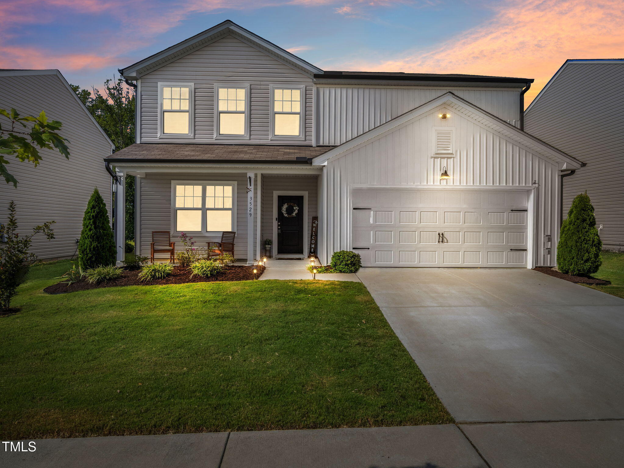3529 Pinnacle Peak Drive