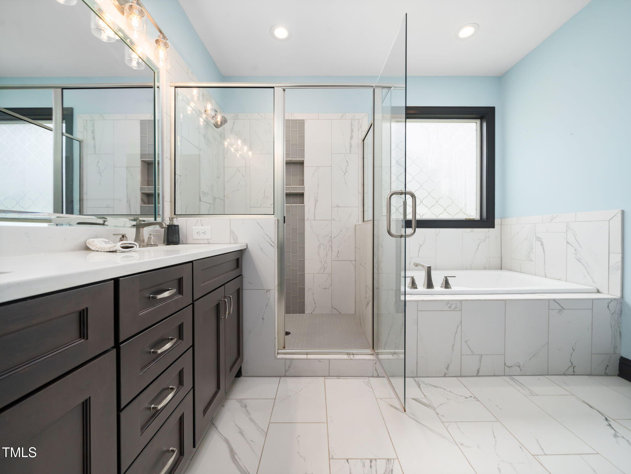 335 Glenn Street Unit: Lot#4