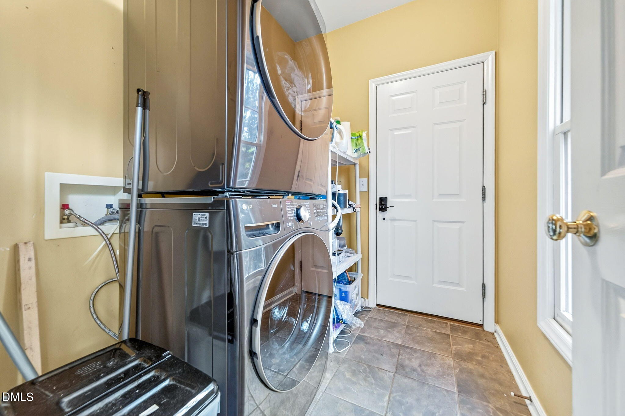 2120 Village Oaks Lane