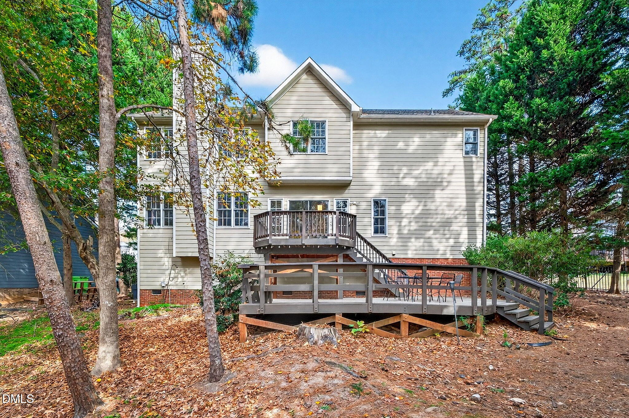 2120 Village Oaks Lane