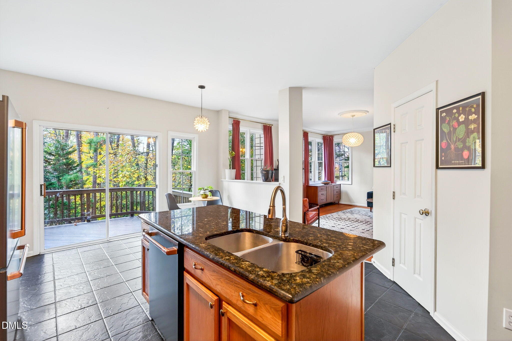 2120 Village Oaks Lane