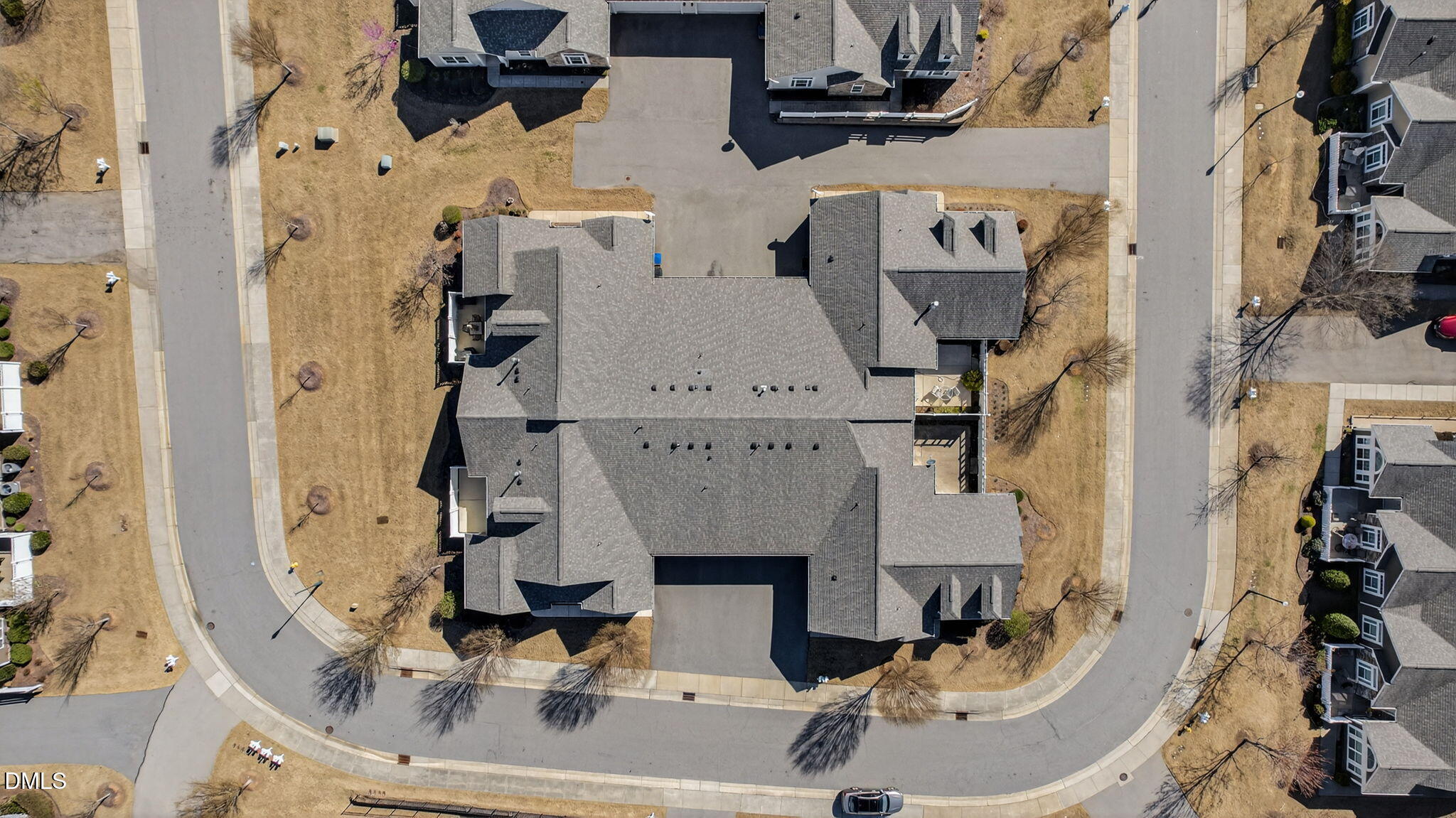 1698 Winter Wren Circle