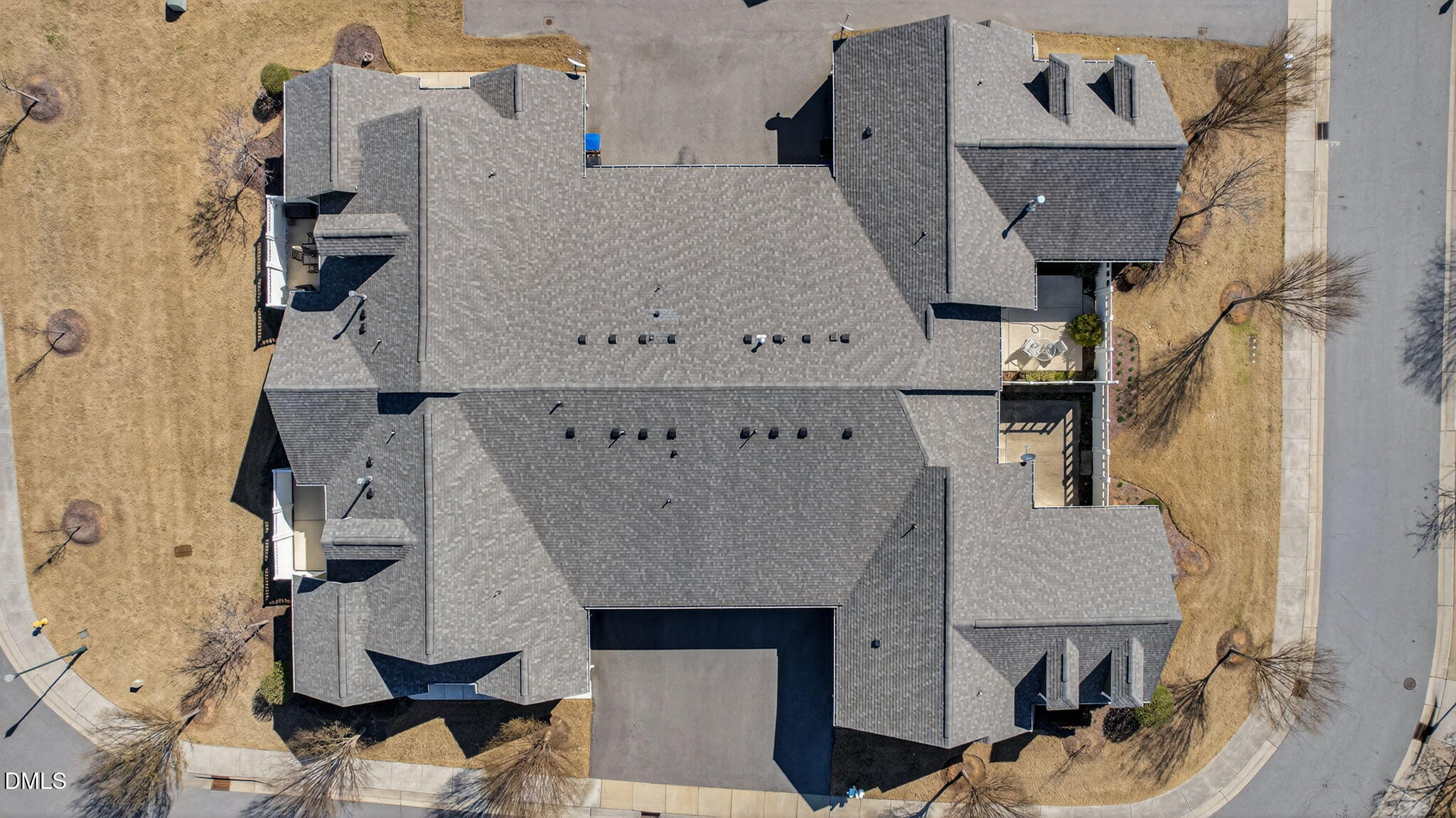 1698 Winter Wren Circle