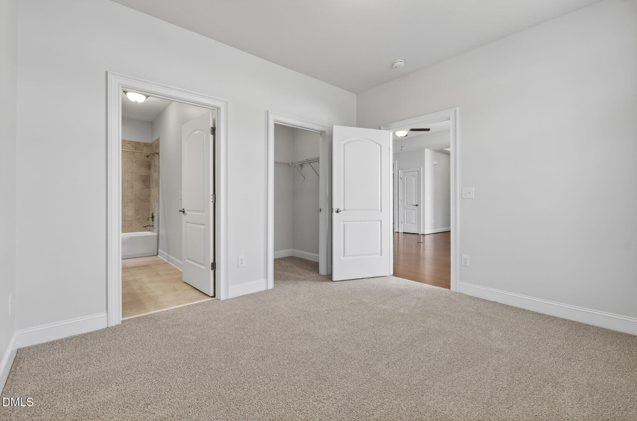 1698 Winter Wren Circle