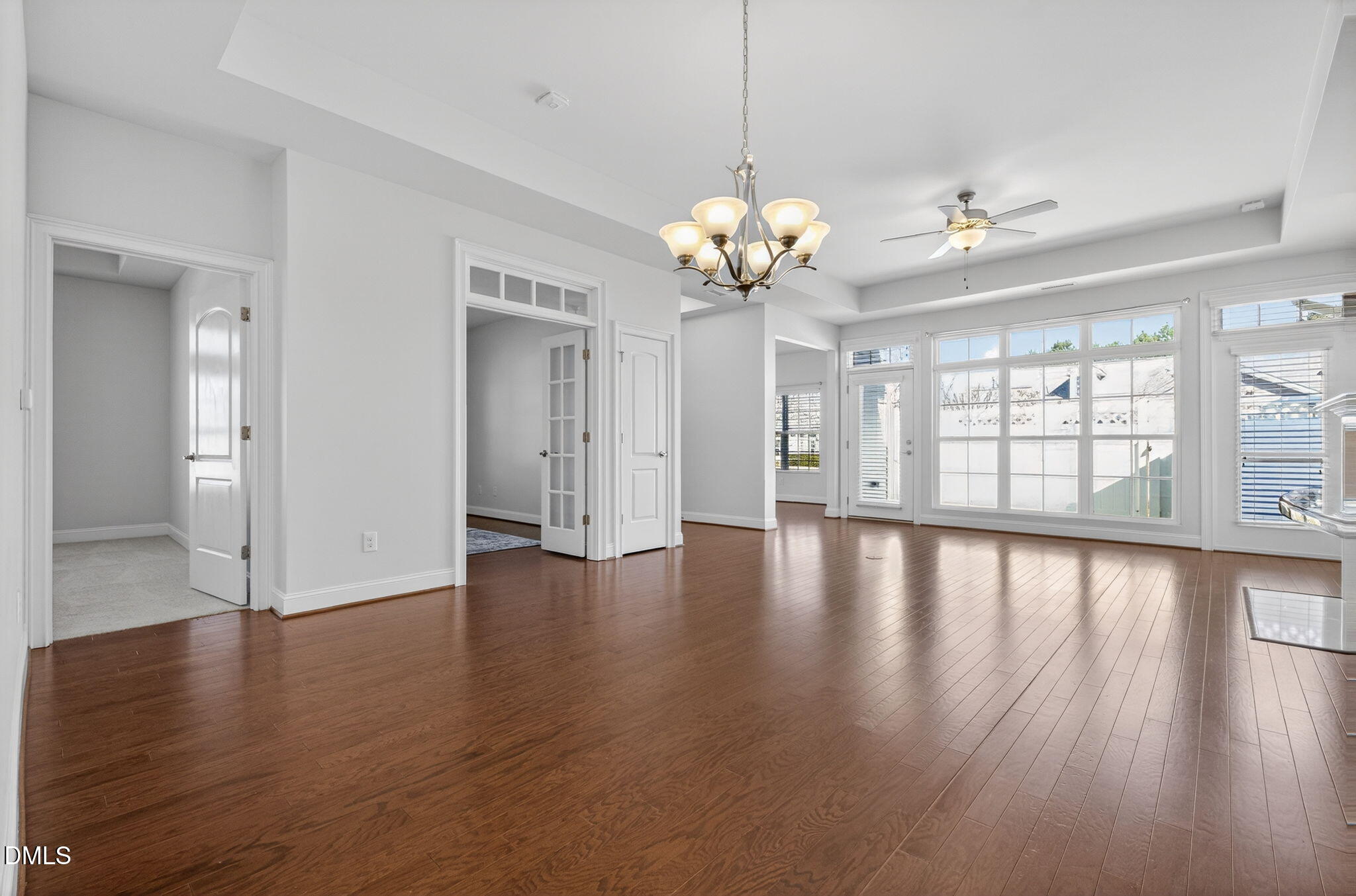 1698 Winter Wren Circle