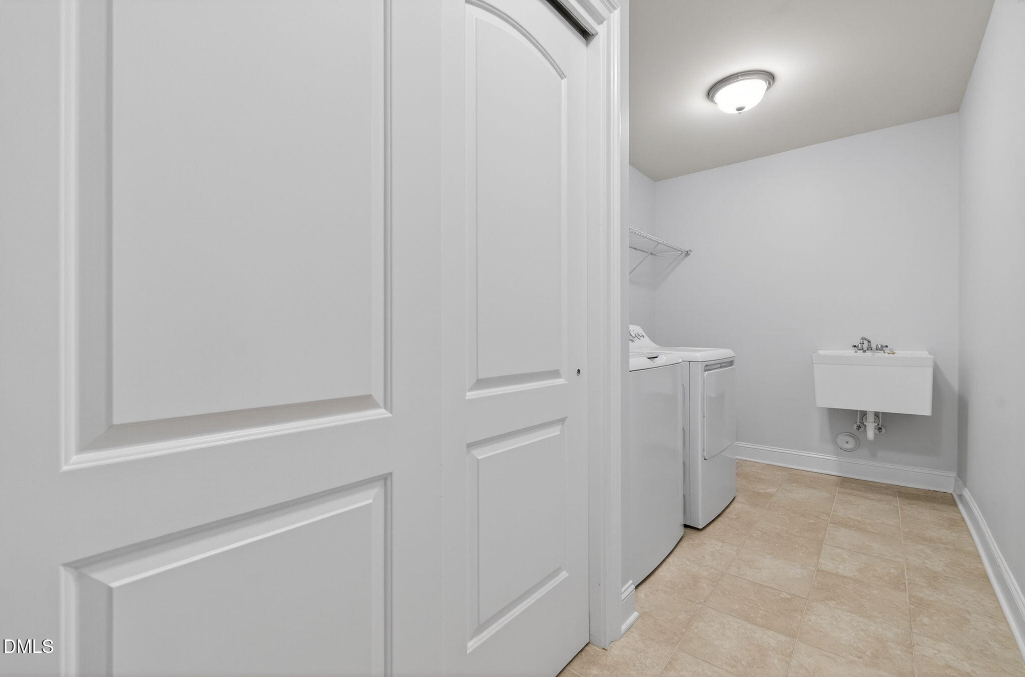 1698 Winter Wren Circle