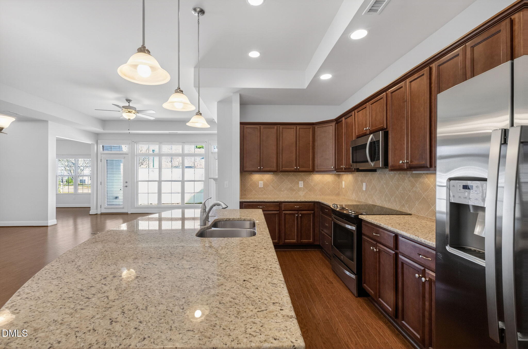 1698 Winter Wren Circle