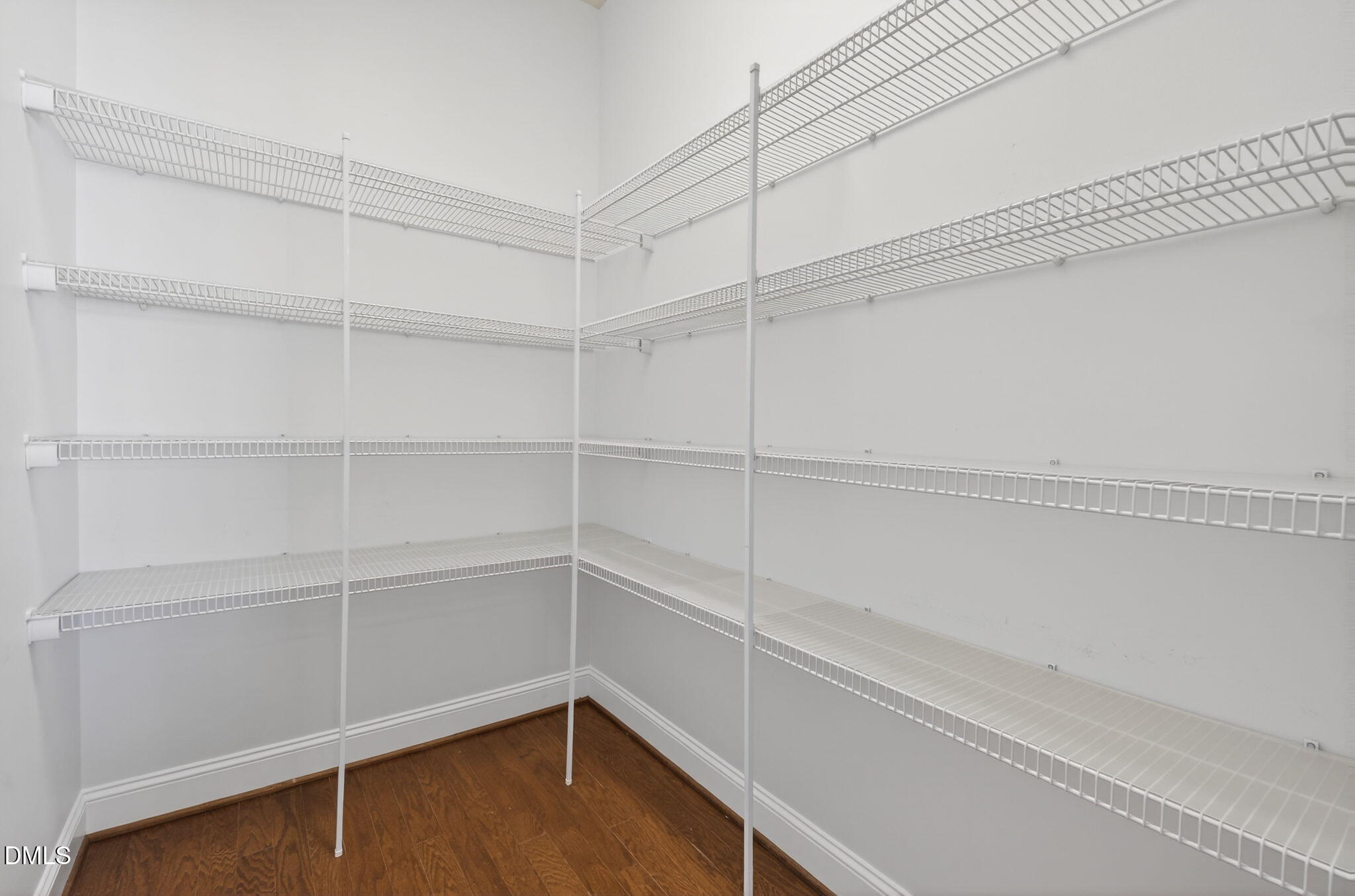 1698 Winter Wren Circle