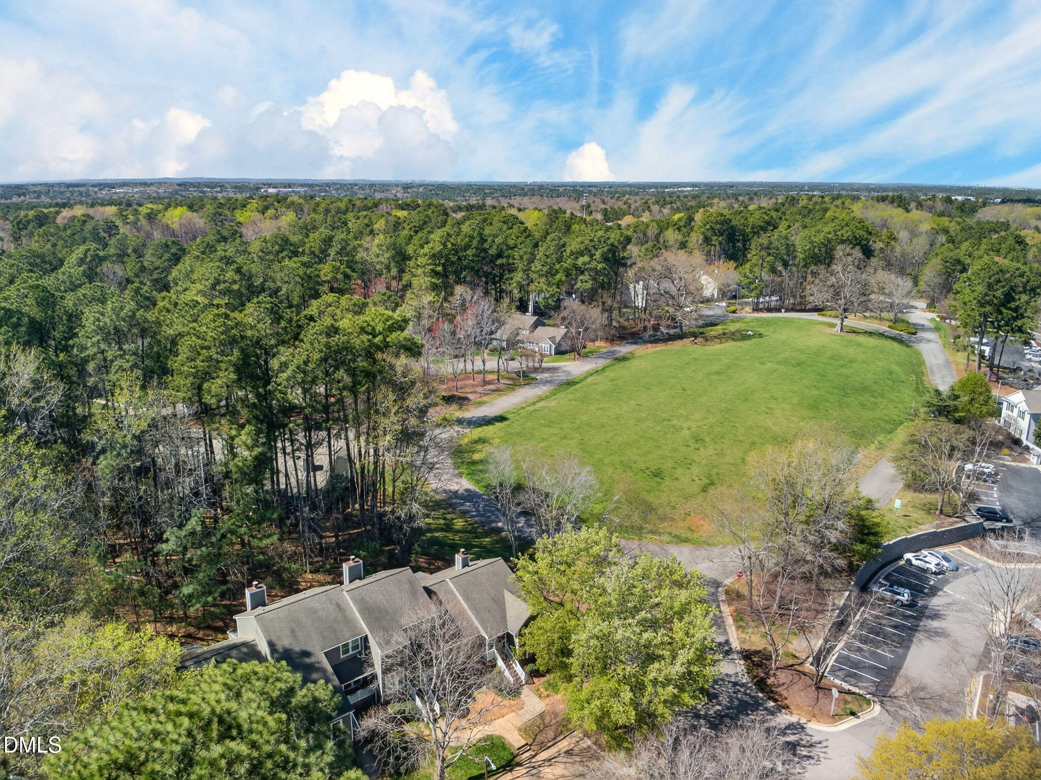 102 Lake Hollow Circle