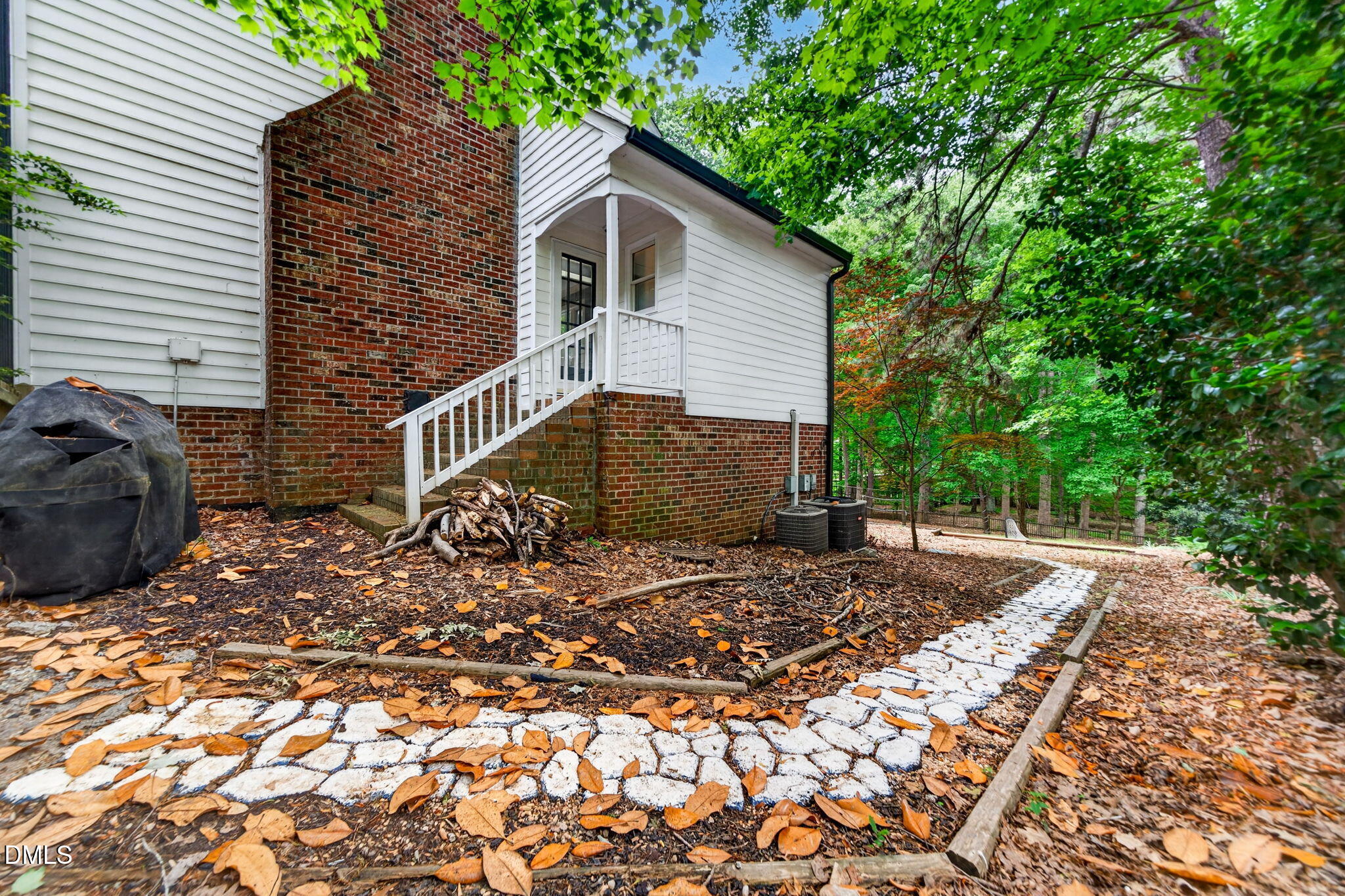 200 Emerywood Drive