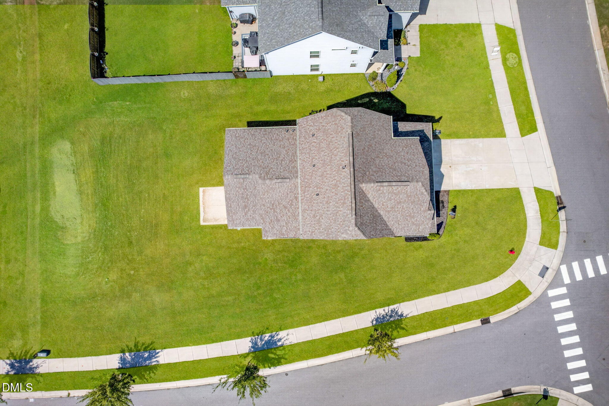 609 Crestdale Drive
