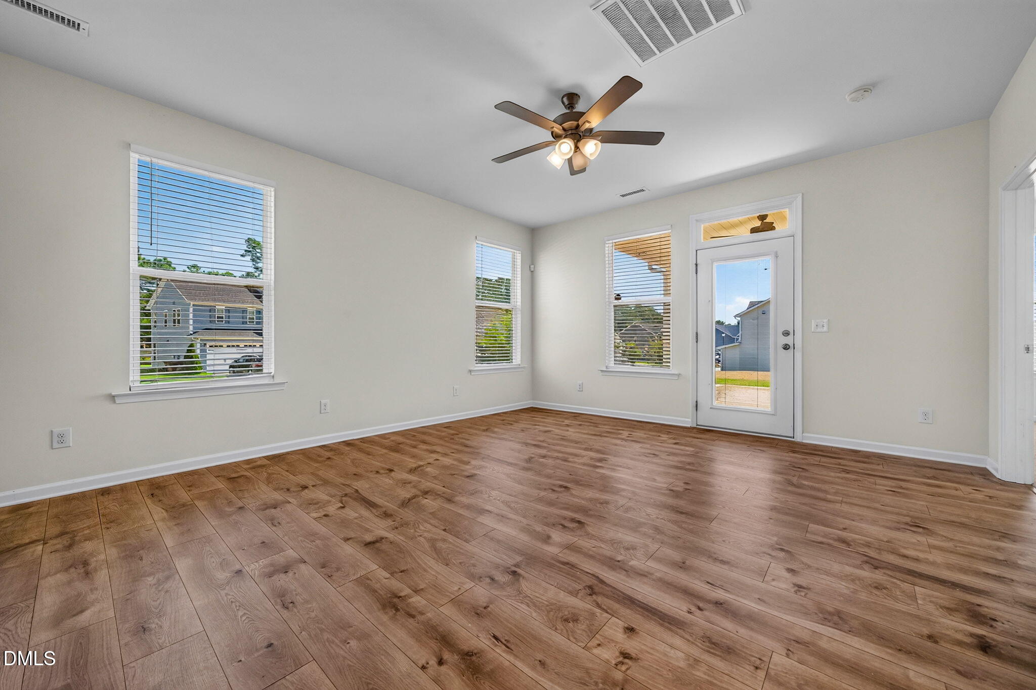 609 Crestdale Drive