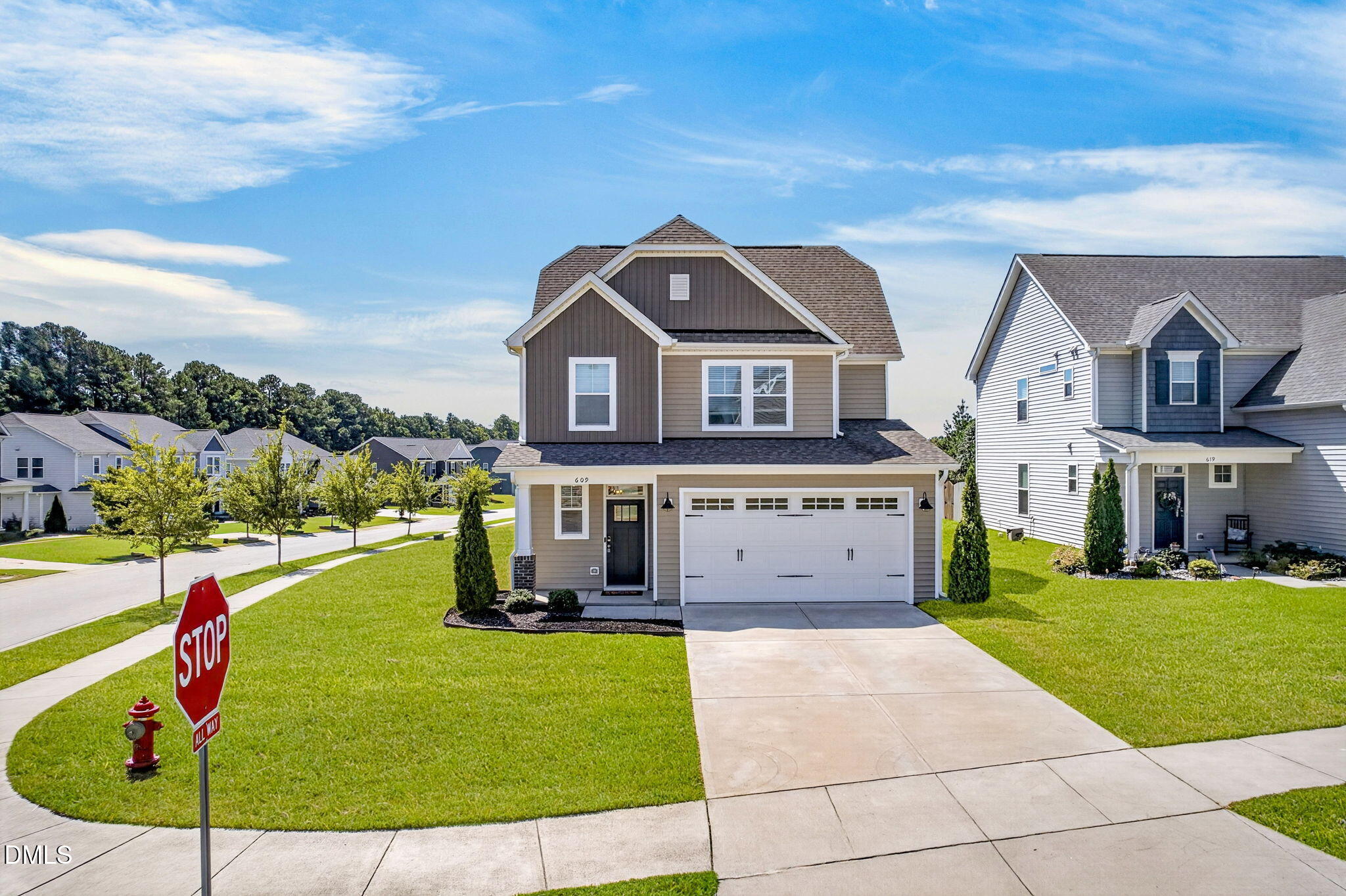 609 Crestdale Drive