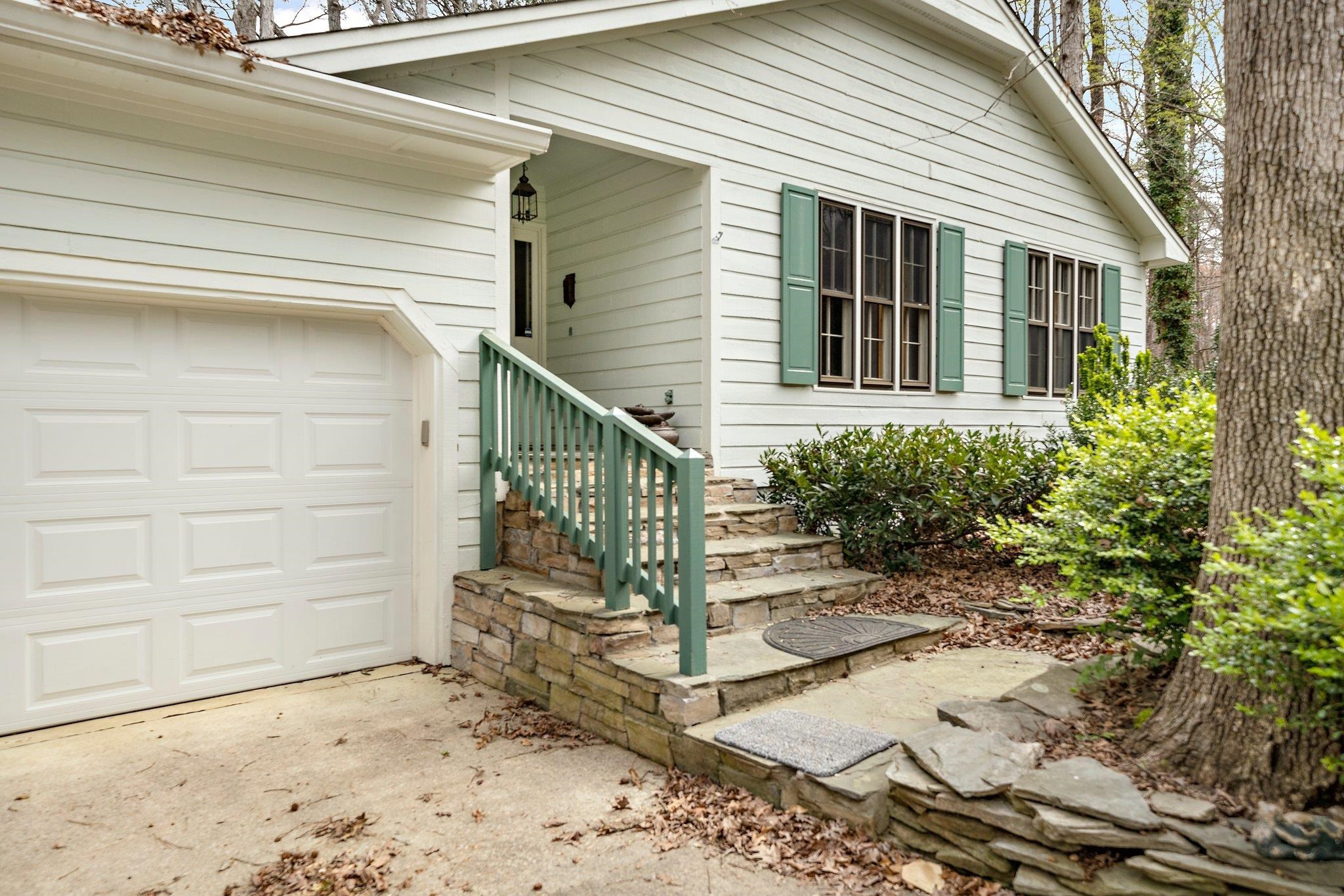 1508 Primrose Lane