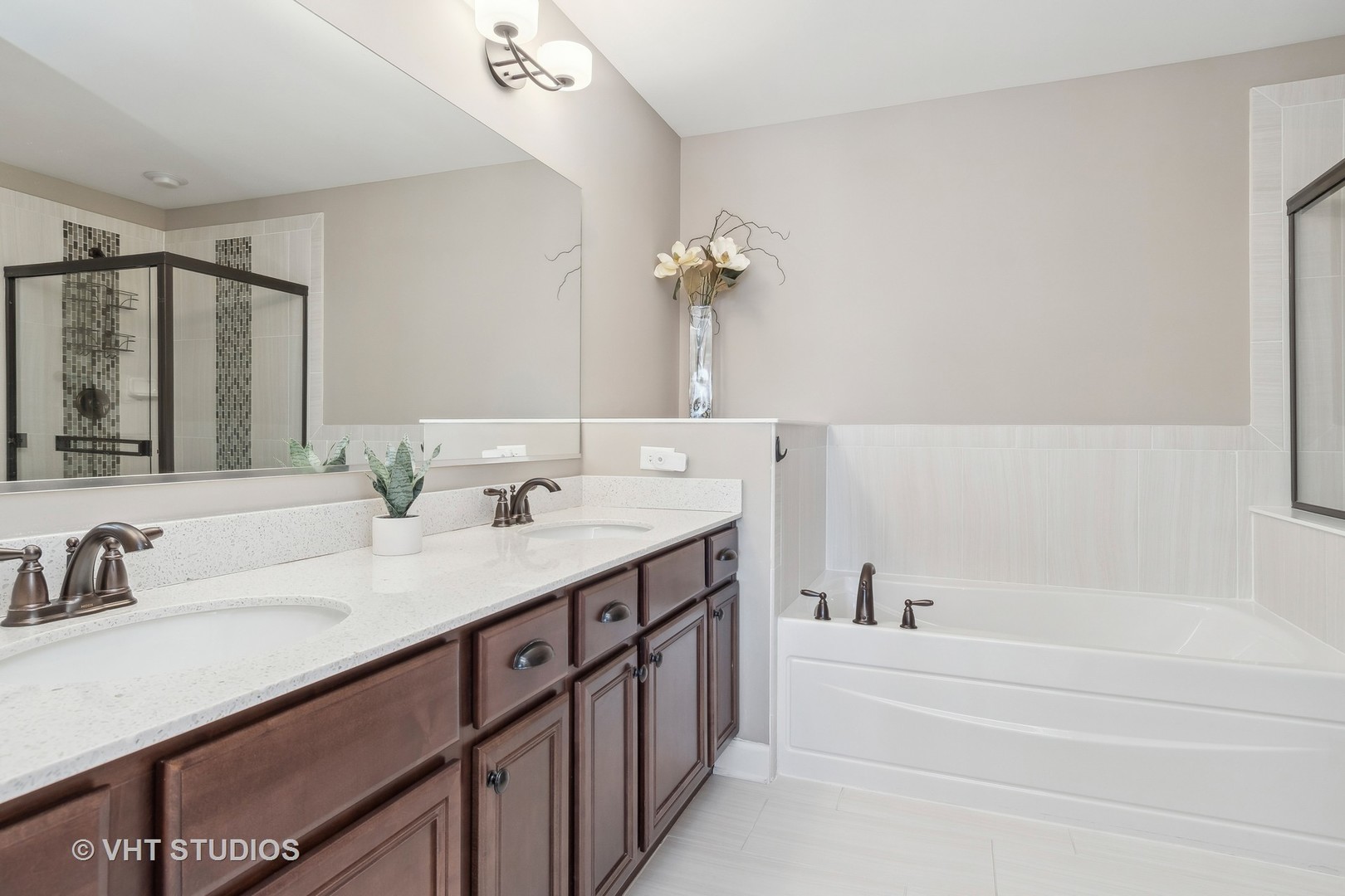 4111 Royal Mews Circle