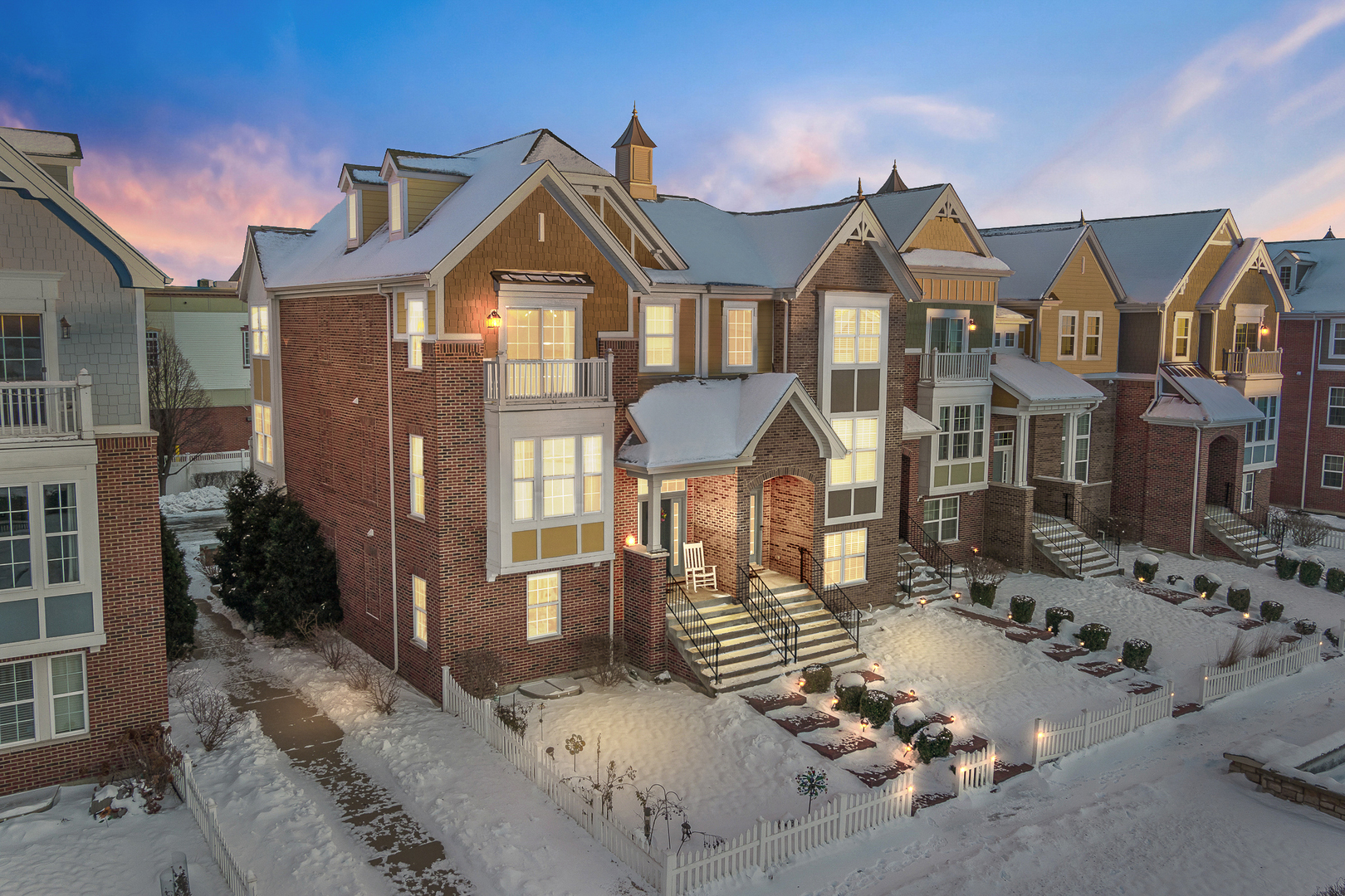 4111 Royal Mews Circle