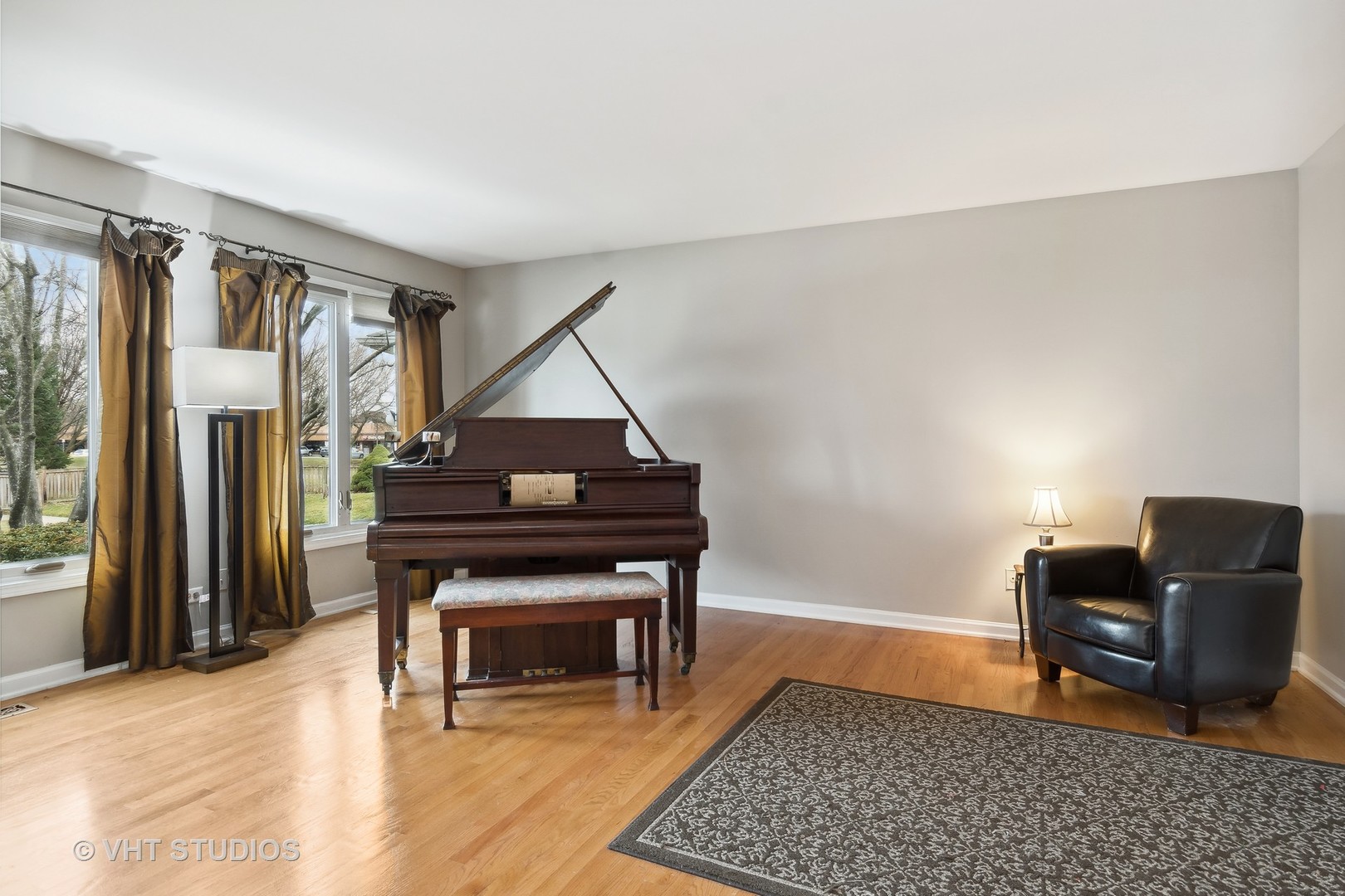 1689 Iona Court