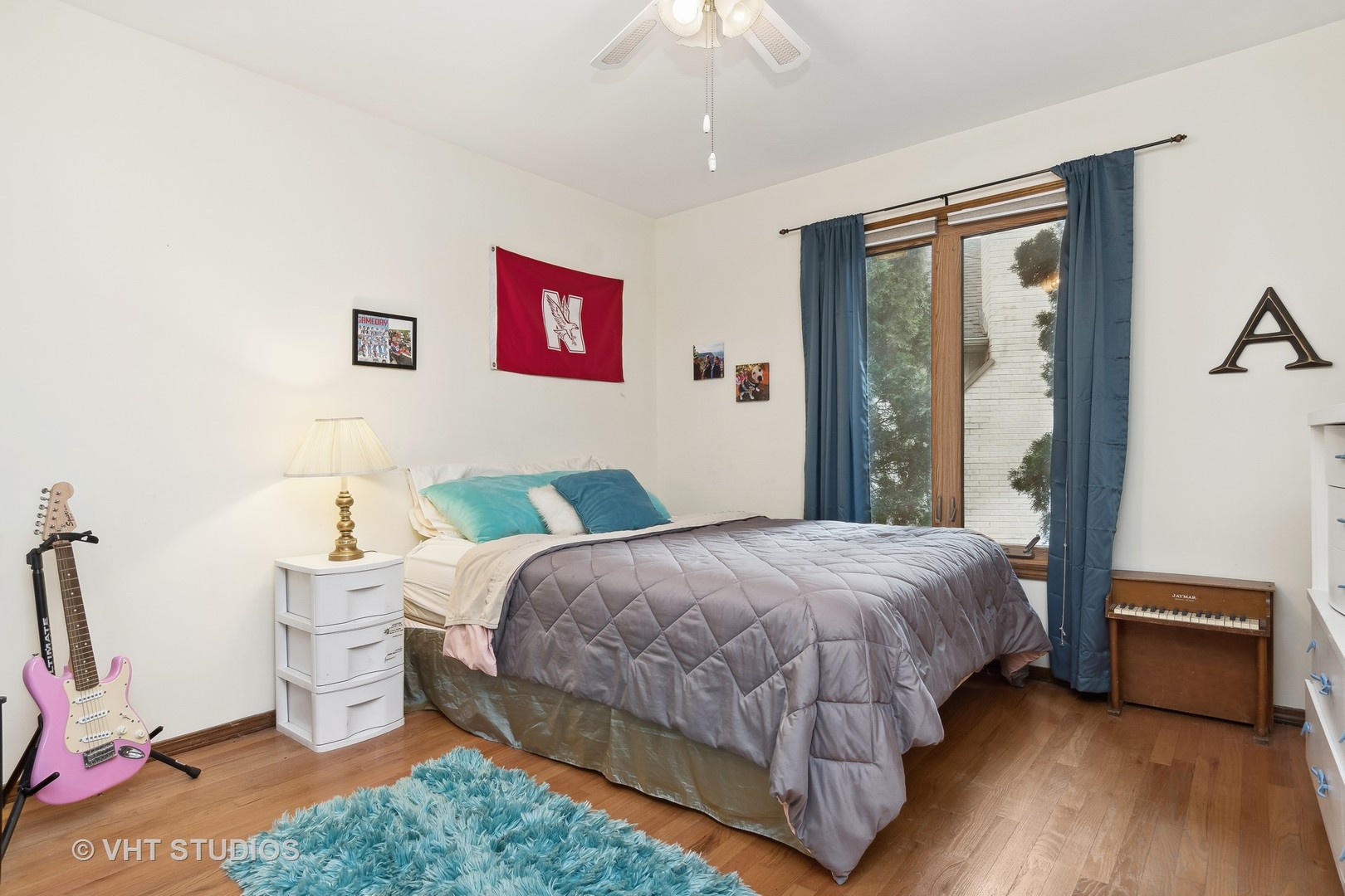 1689 Iona Court