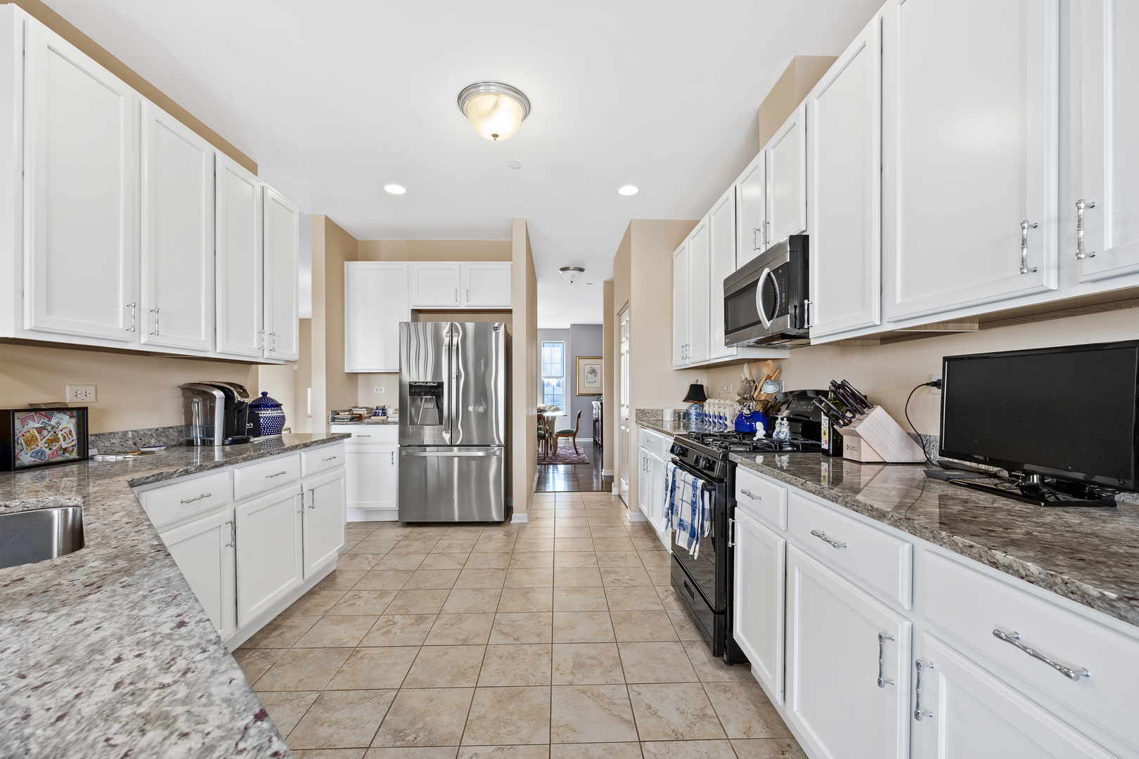 4192 Royal Mews Circle