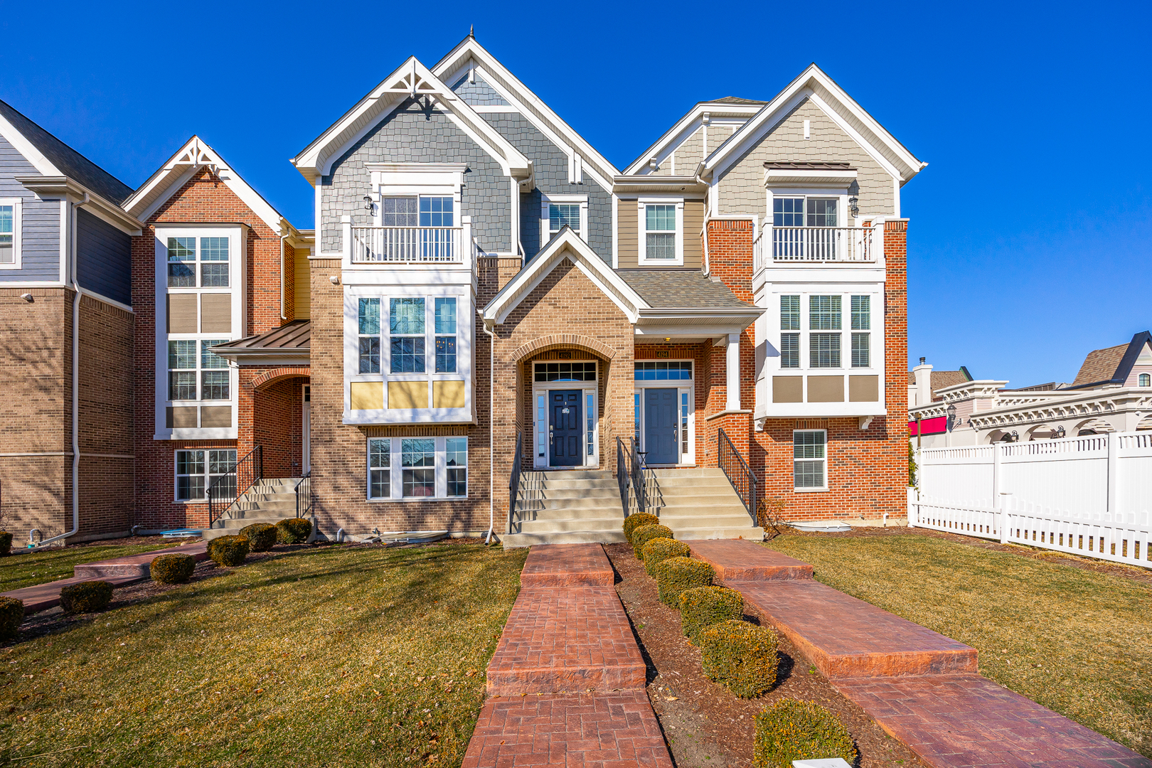 4192 Royal Mews Circle