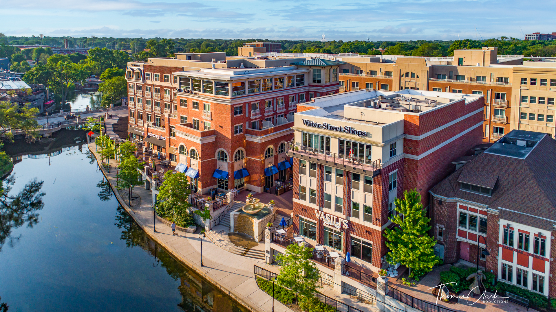 3915 Highknob Circle