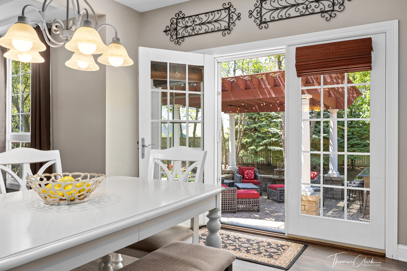 3915 Highknob Circle